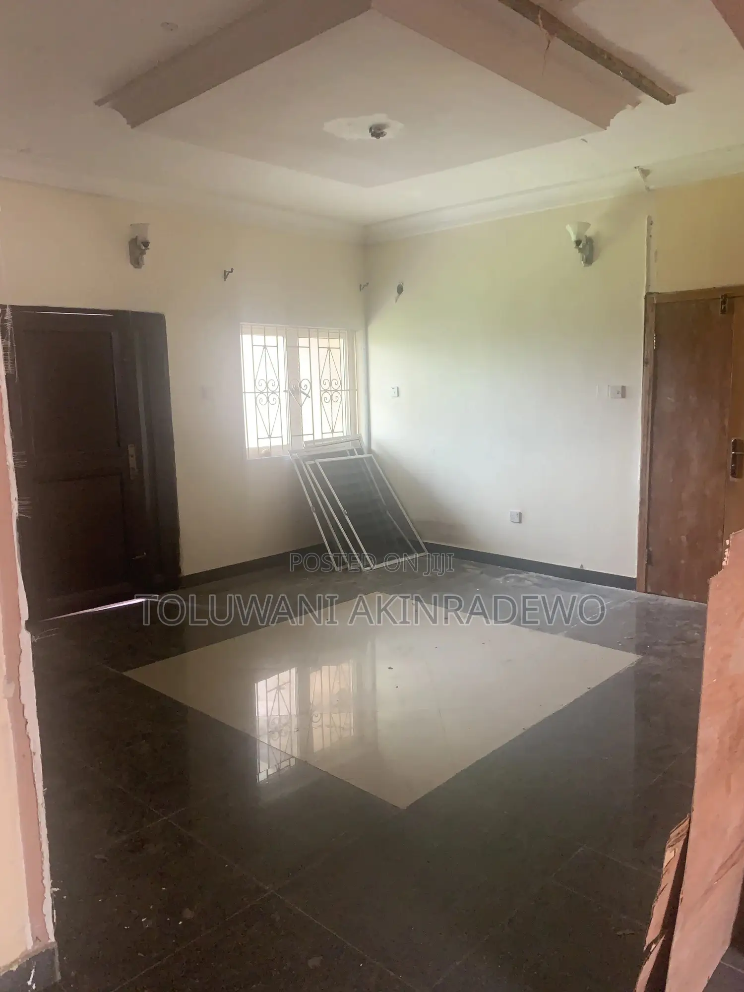 3bdrm Block of Flats in Lekki Scheme 2, Ogombo for rent in Ogombo