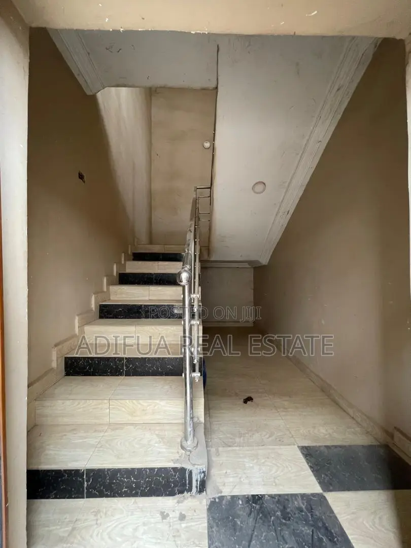 2bdrm Block of Flats in Kubwa for sale in Kubwa
