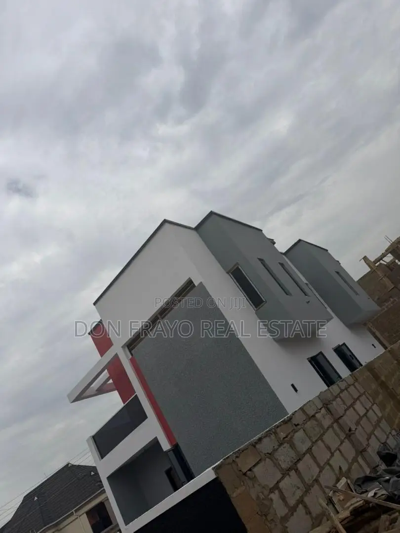 4bdrm Duplex in Carlton Gate Estate, Akobo for sale in Akobo
