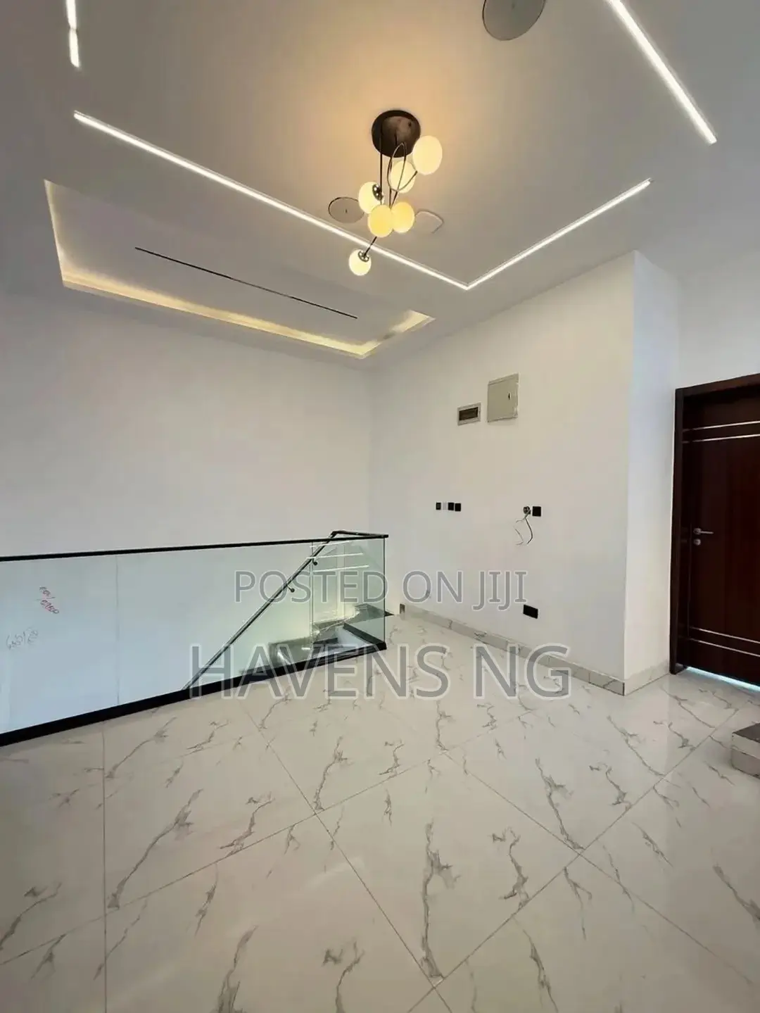 4bdrm Duplex in Osapa london for sale in Osapa london
