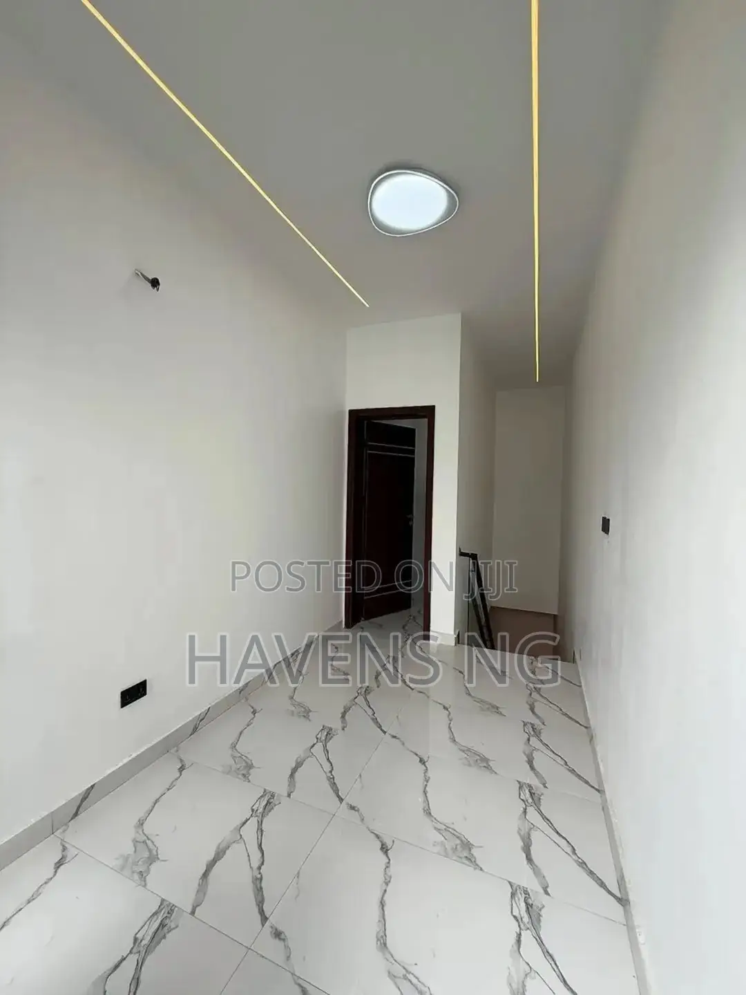 4bdrm Duplex in Osapa london for sale in Osapa london