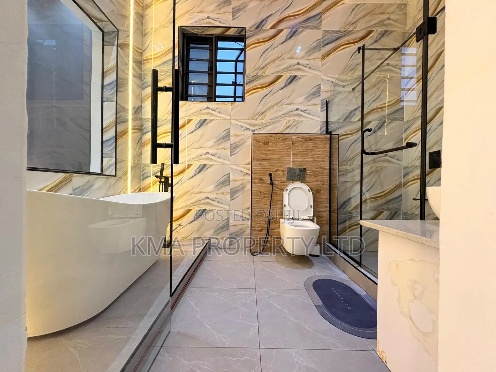 Luxurious 3/4 Bedroom Apartment With Ps5 and Snooker in Ikate-Elegushi