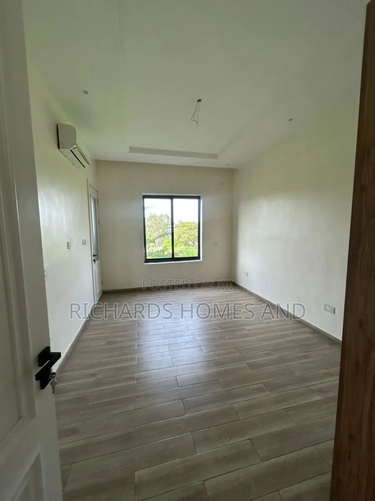 5bdrm Duplex in Banana Island Estate for rent in Banana Island