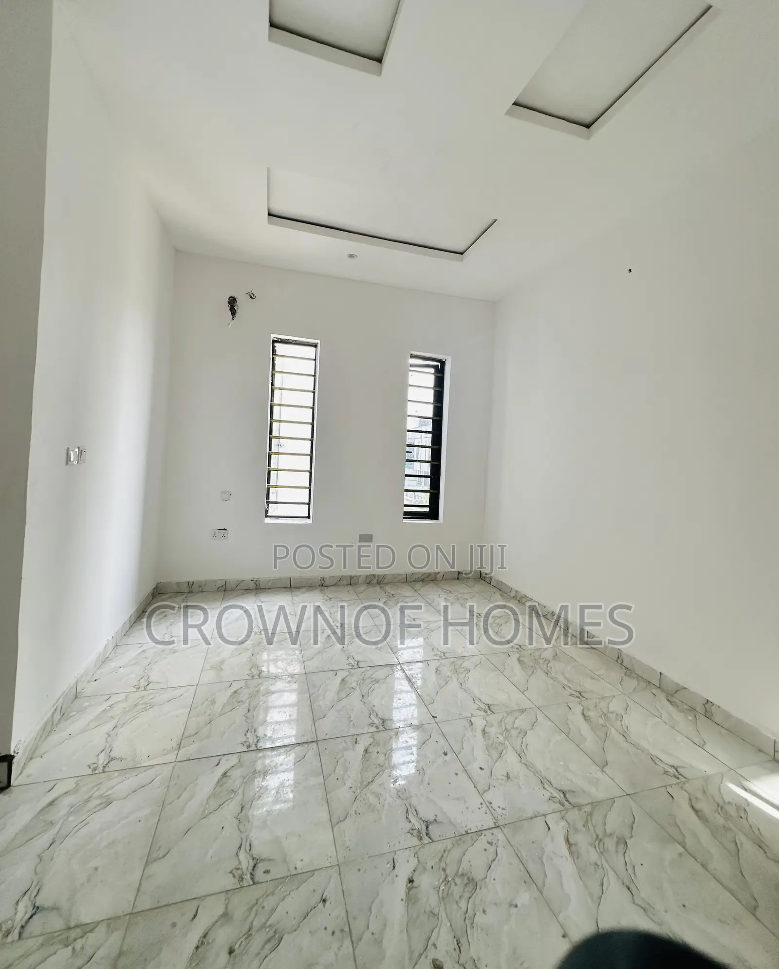 2bdrm Duplex in Abraham Adesanya Estate for sale in Abraham Adesanya Estate