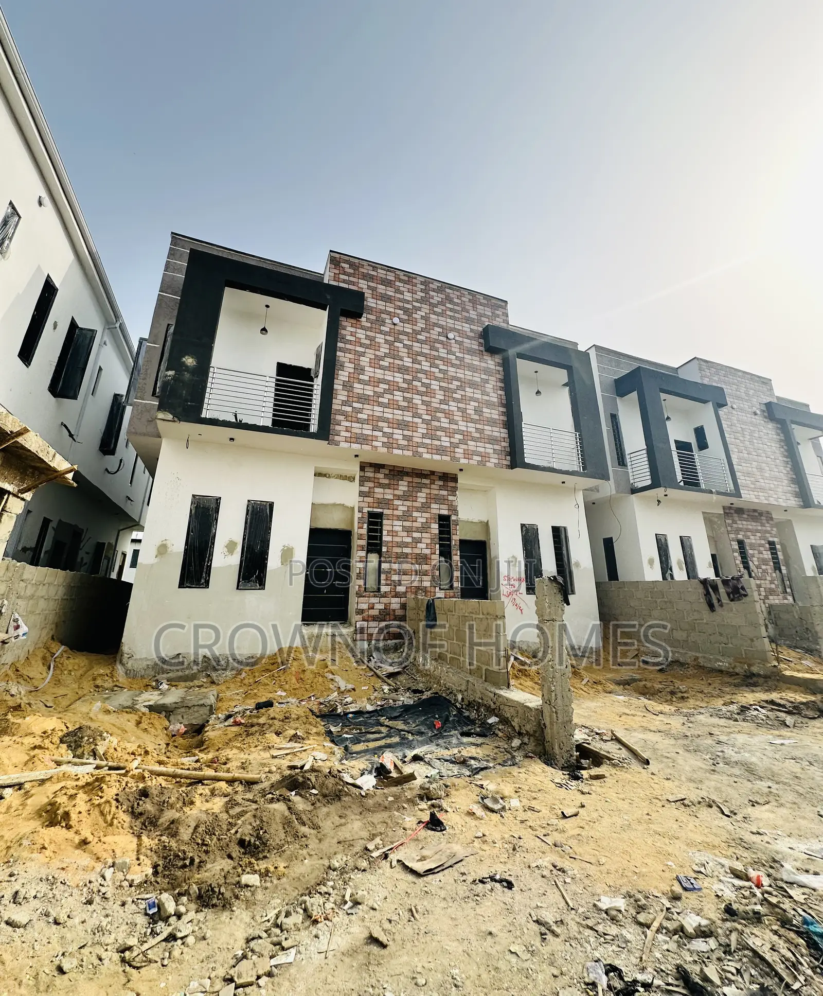 2bdrm Duplex in Abraham Adesanya Estate for sale in Abraham Adesanya Estate