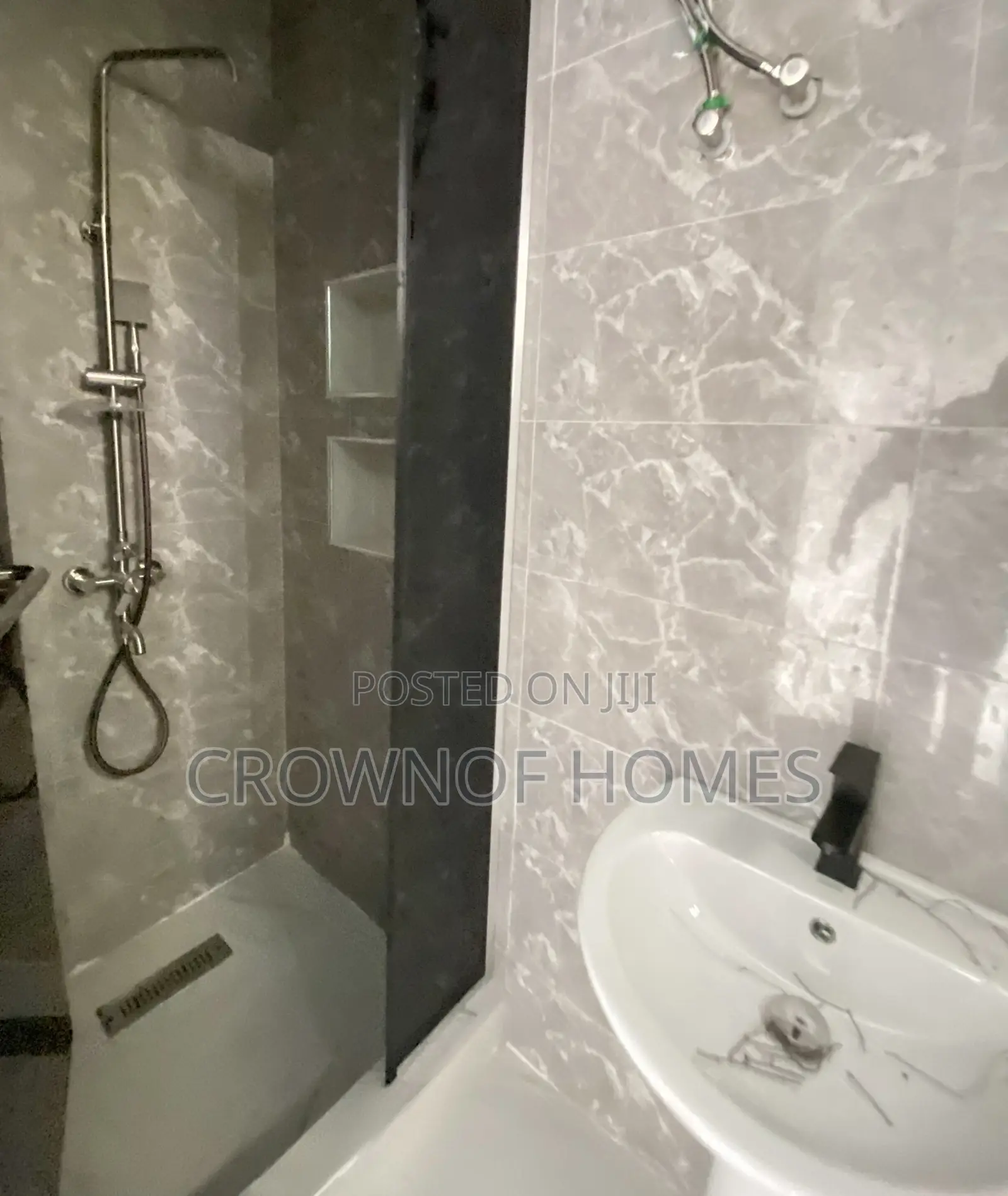 4bdrm Duplex in Beechwood Estate, Bogije for sale in Bogije