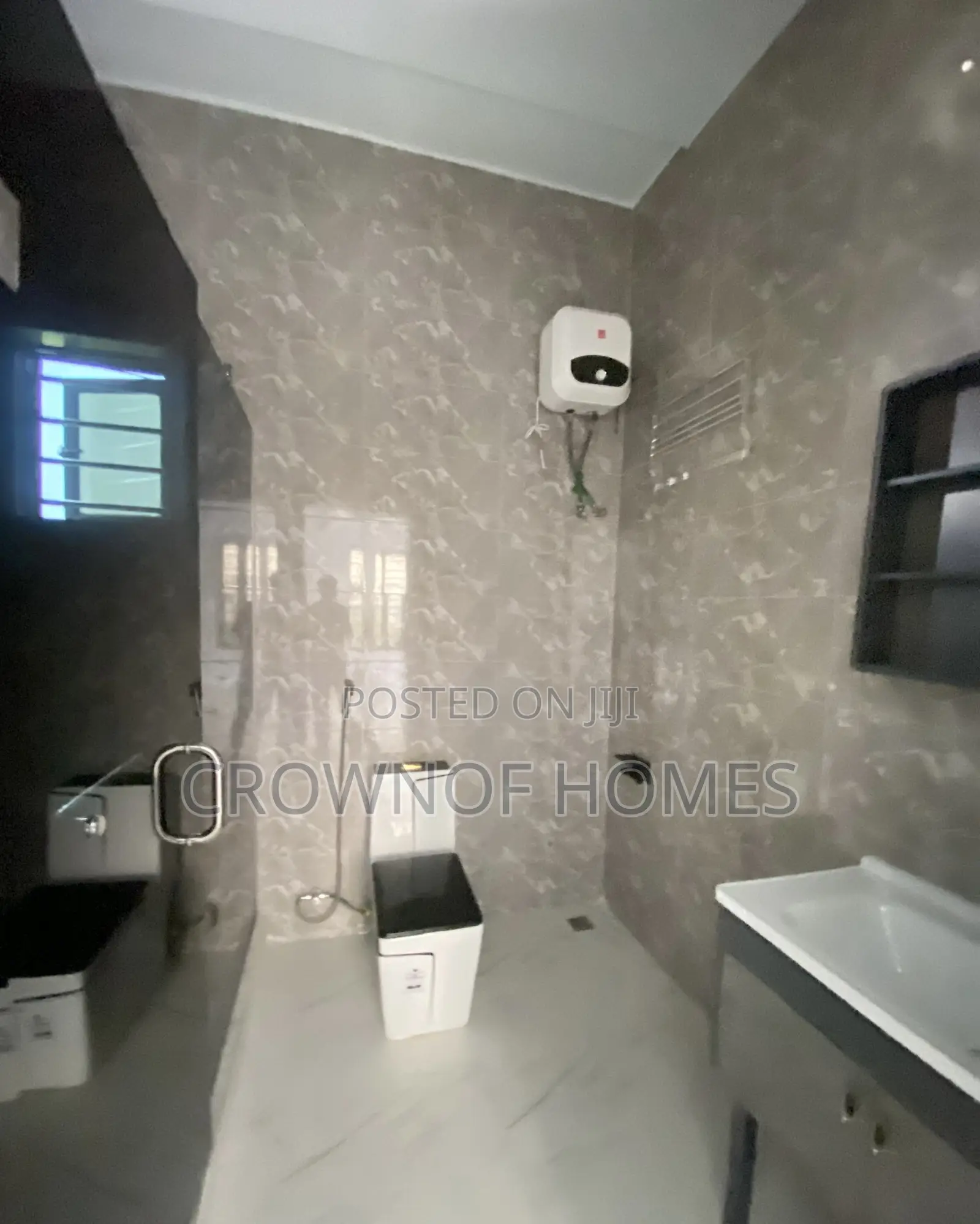 4bdrm Duplex in Beechwood Estate, Bogije for sale in Bogije