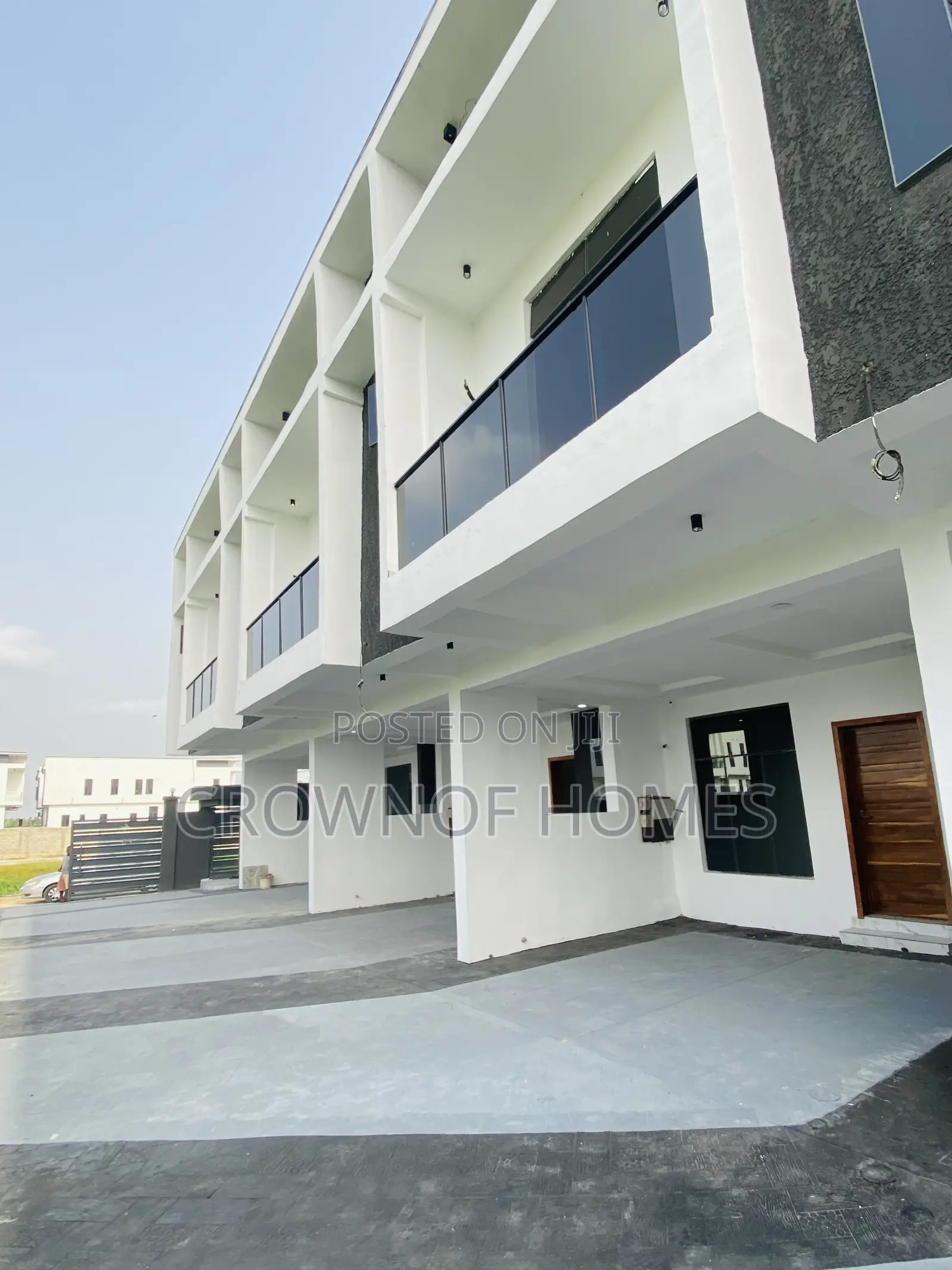 4bdrm Duplex in Abraham Adesanya Estate for sale in Abraham Adesanya Estate