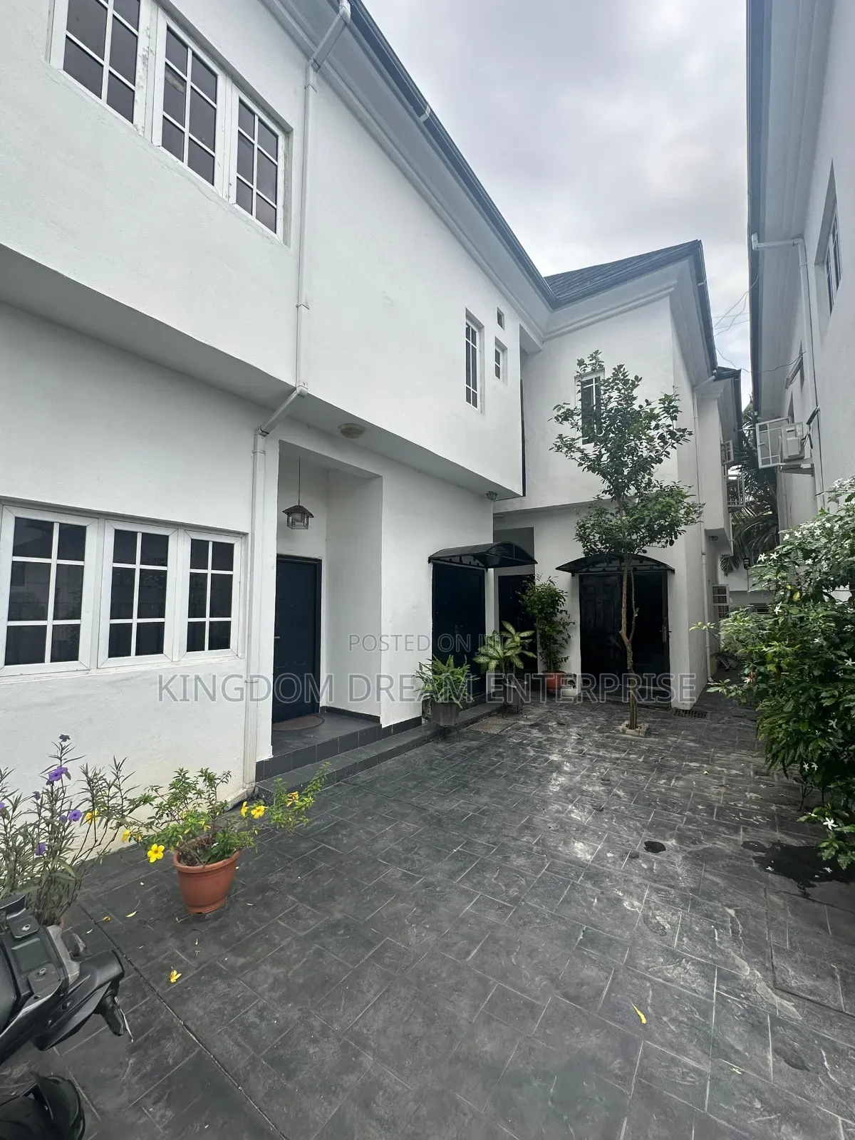 2bdrm Apartment in Lekki Phase 1 for rent in Lekki Phase 1