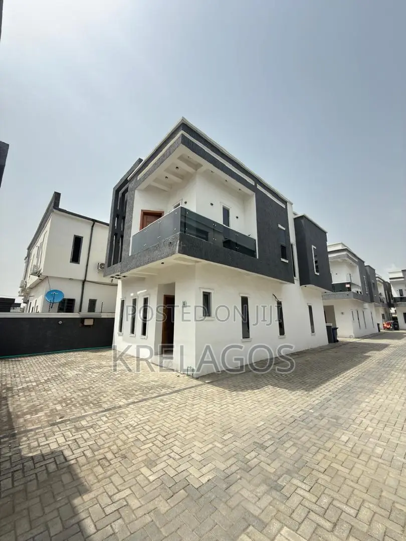 4bdrm Duplex in Orchid, Chevron for sale in Chevron