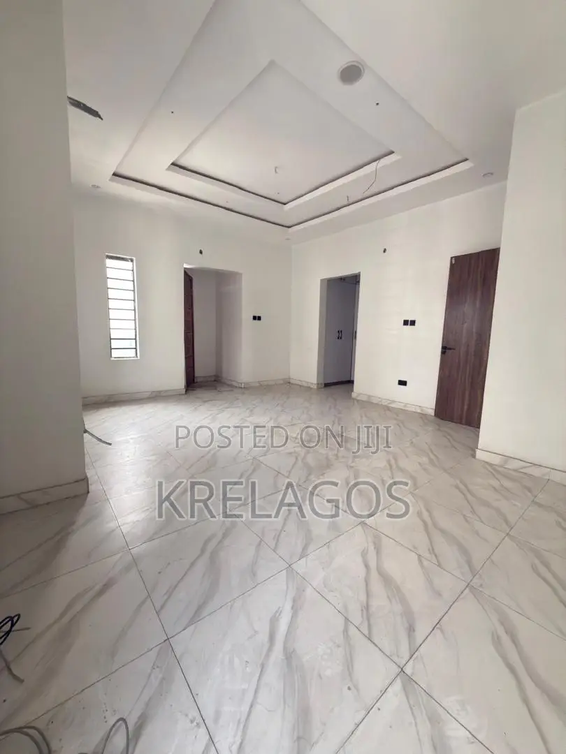 4bdrm Duplex in Orchid, Chevron for sale in Chevron