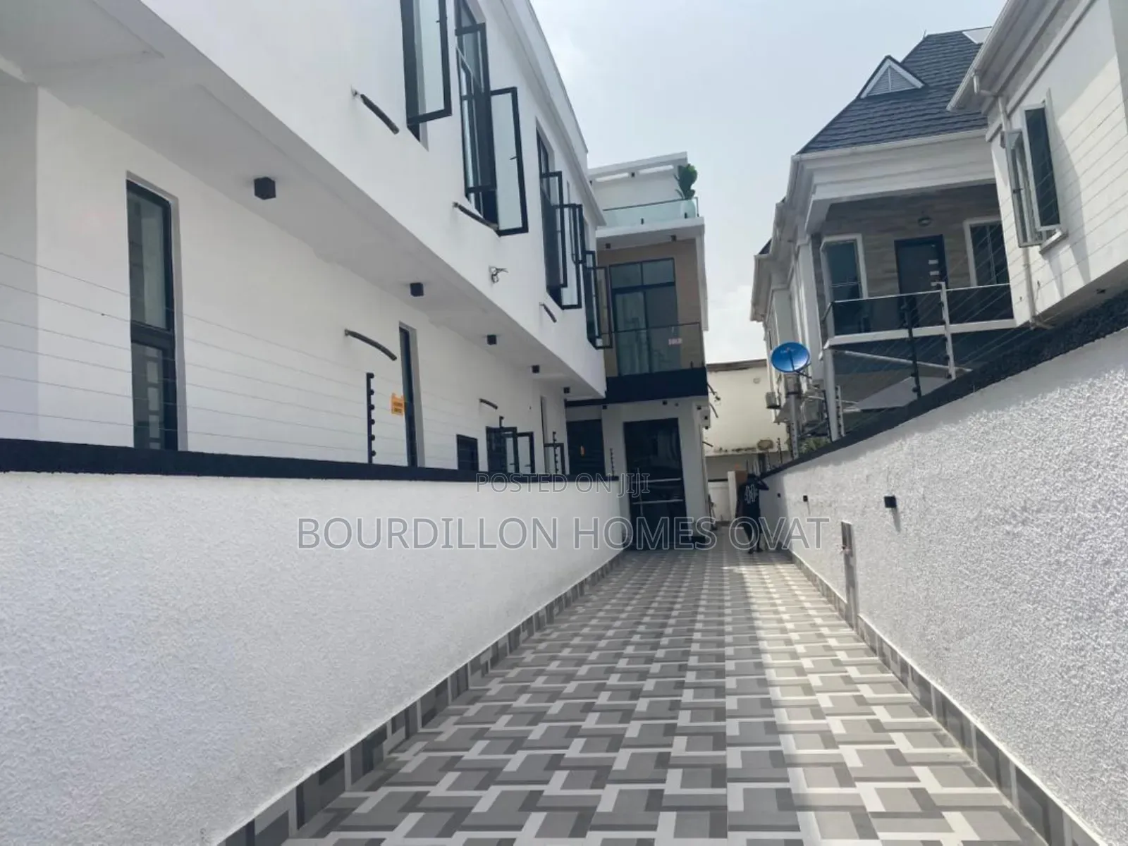 4bdrm Duplex in Orchid Lekki Lagos for rent in Lekki