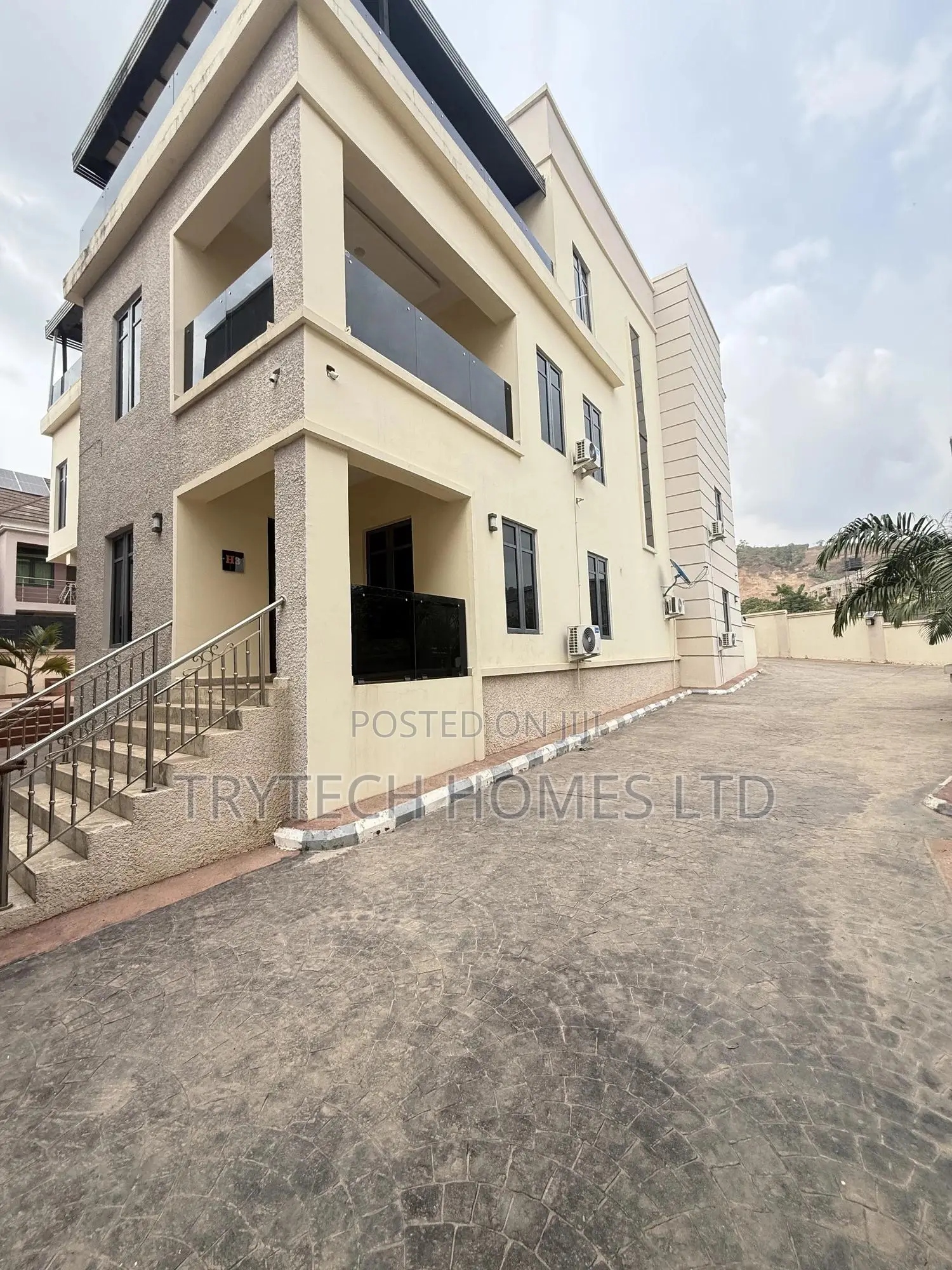 7bdrm Duplex in Katampe for sale in Katampe Extension