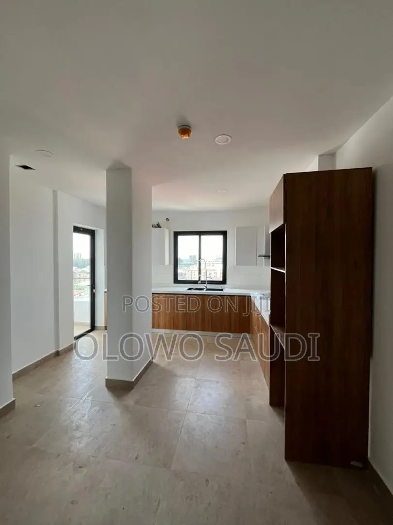 3bdrm Apartment in Banana Island Road for rent in Banana Island