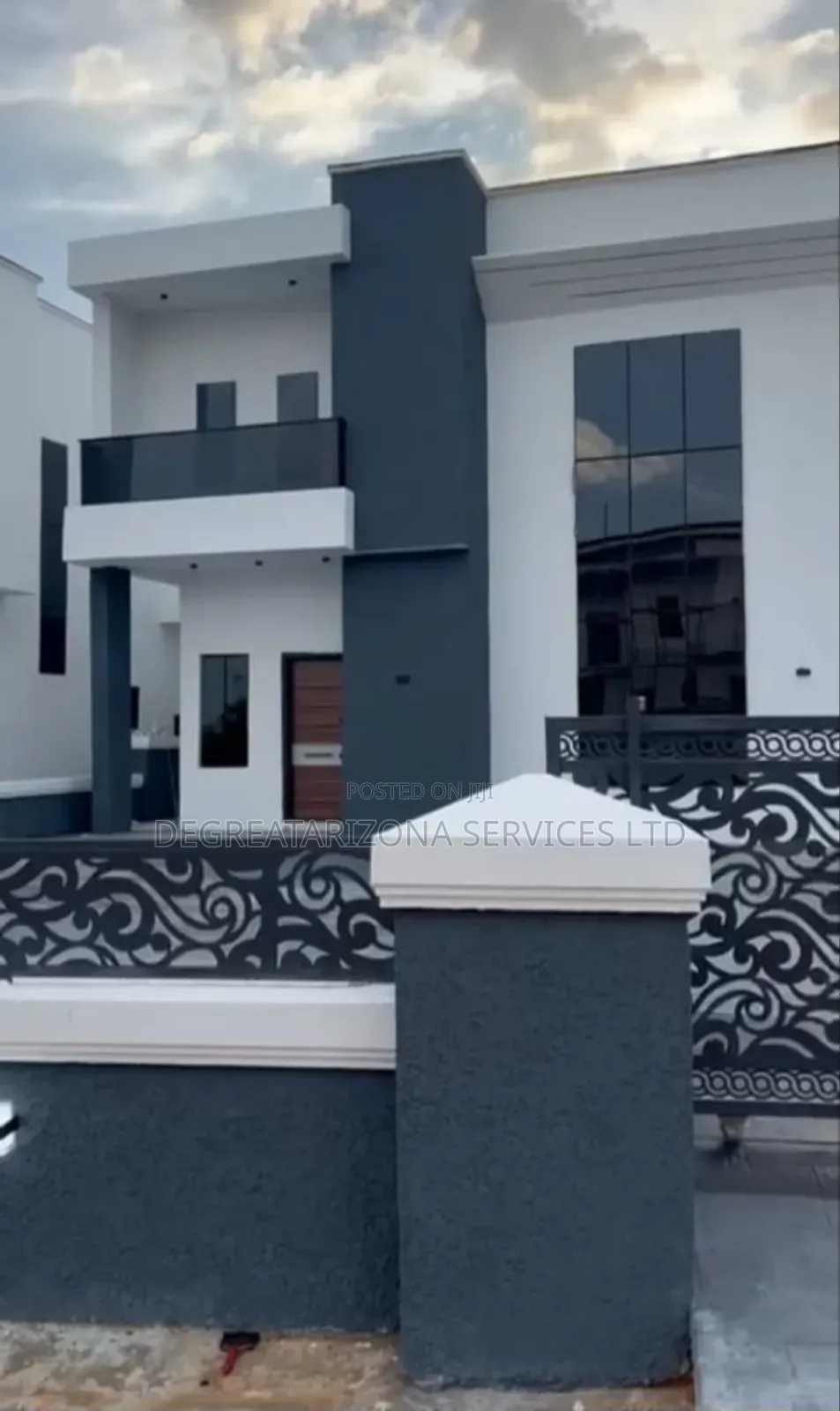 5bdrm Duplex in Awka for sale in Awka