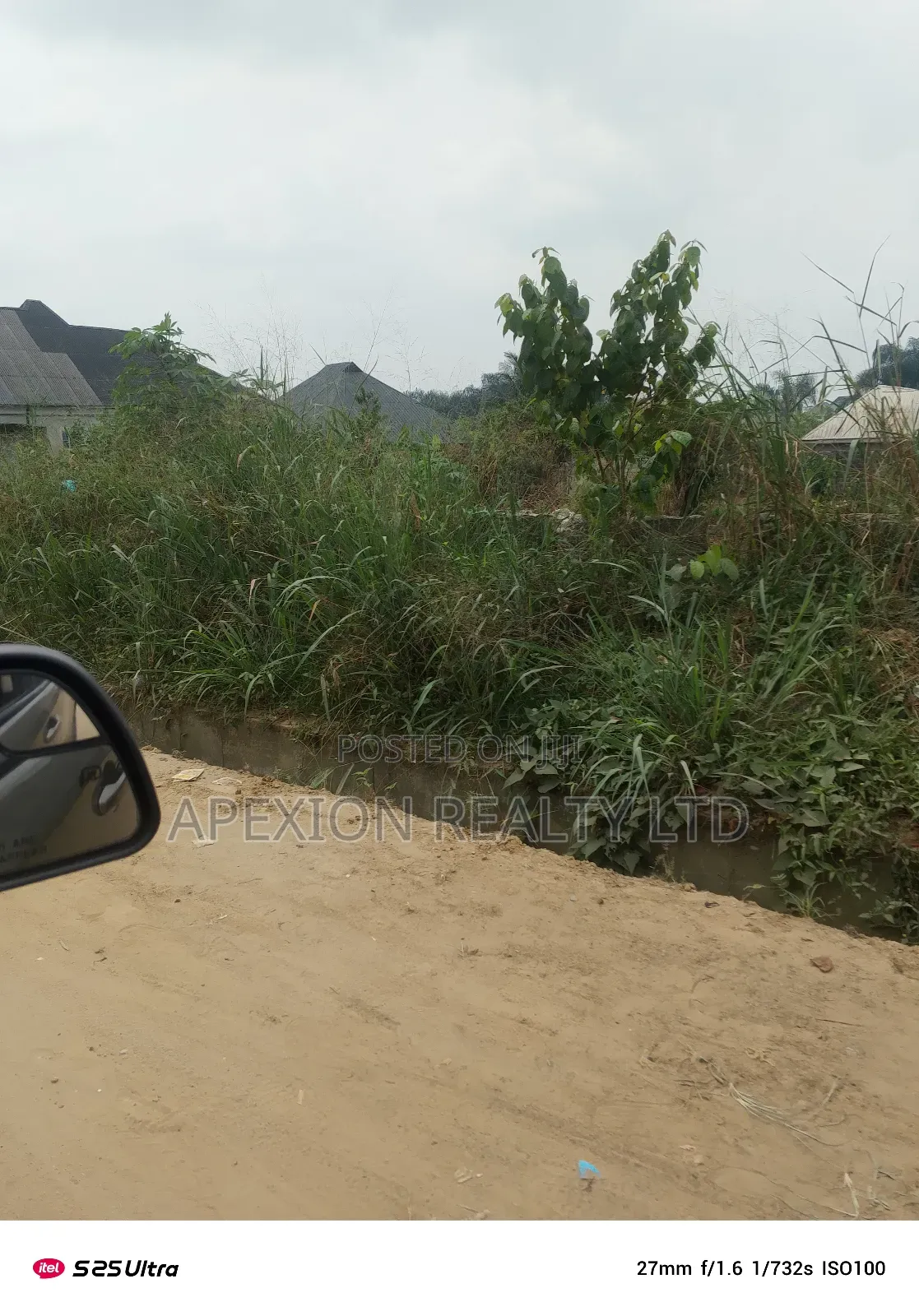 Land for Sale in Off Lekki-Epe Expressway