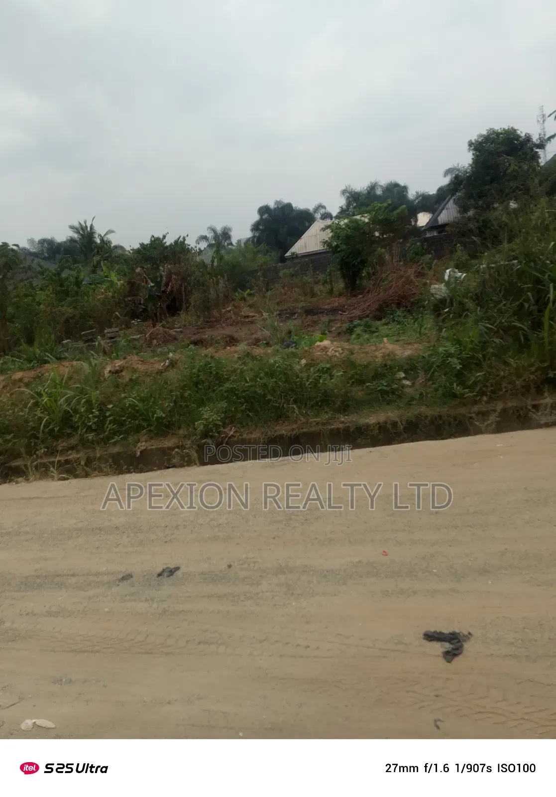 Land for Sale in Off Lekki-Epe Expressway