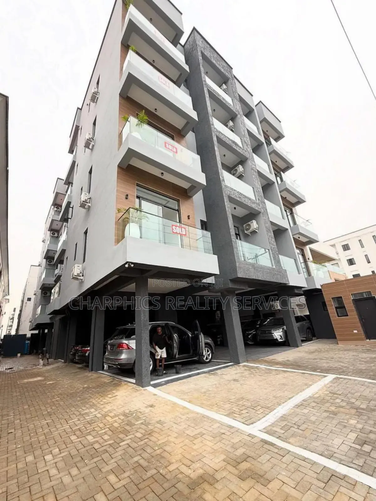2bdrm Apartment in Ikate for sale in Ikate