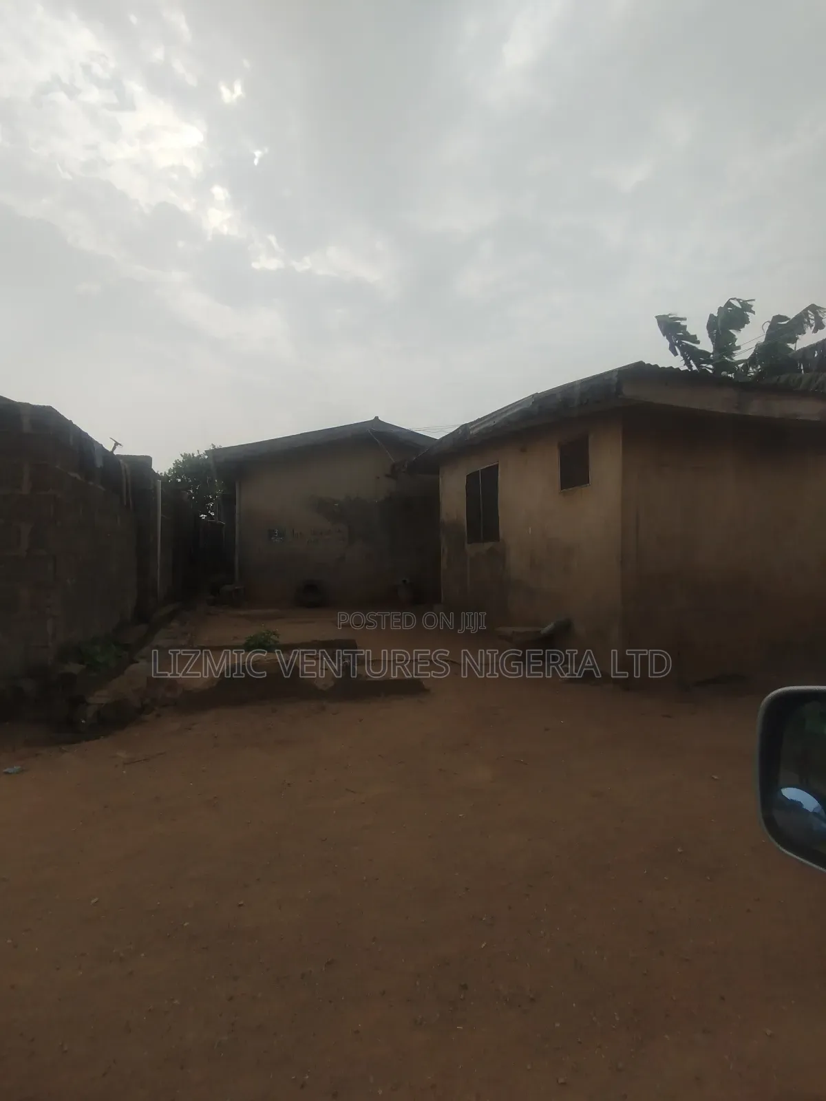 2bdrm Bungalow in Agric Estate, Igando / Ikotun/Igando for sale in Igando / Ikotun/Igando