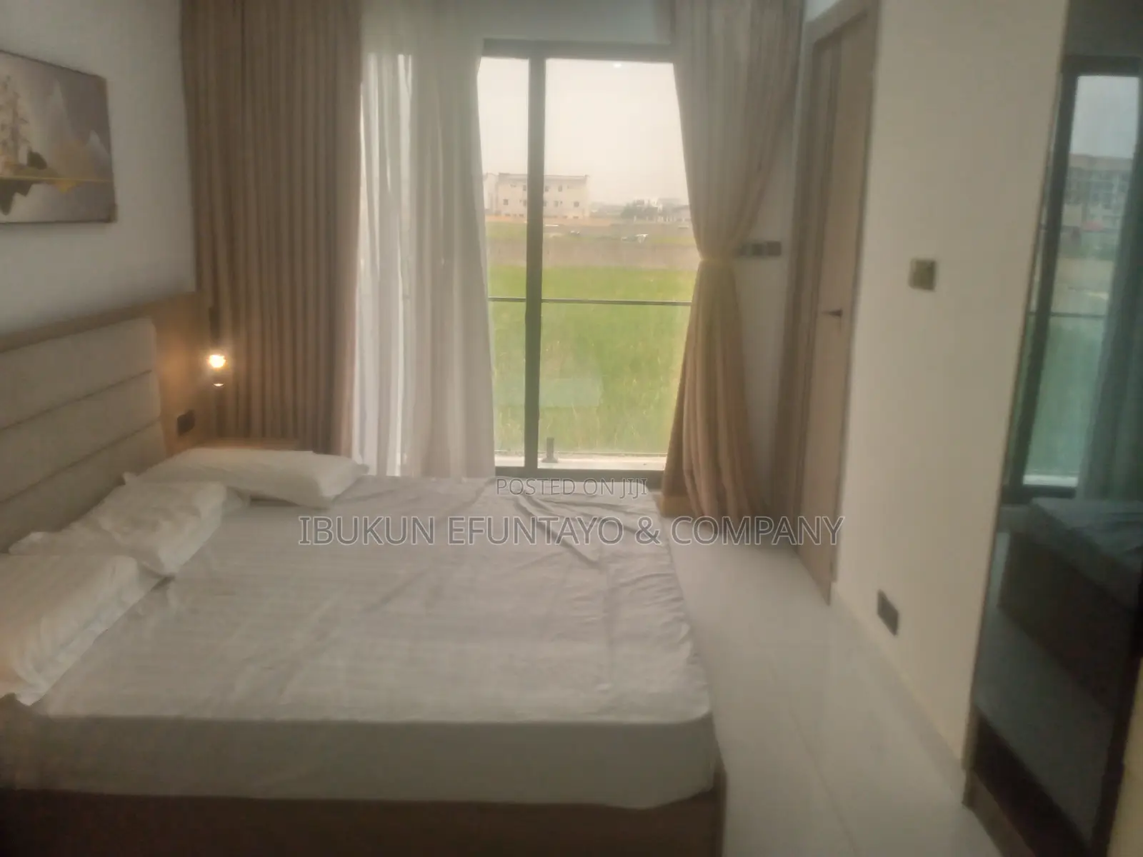 Furnished 2bdrm Apartment in Lekki Phase 1 for sale in Lekki Phase 1