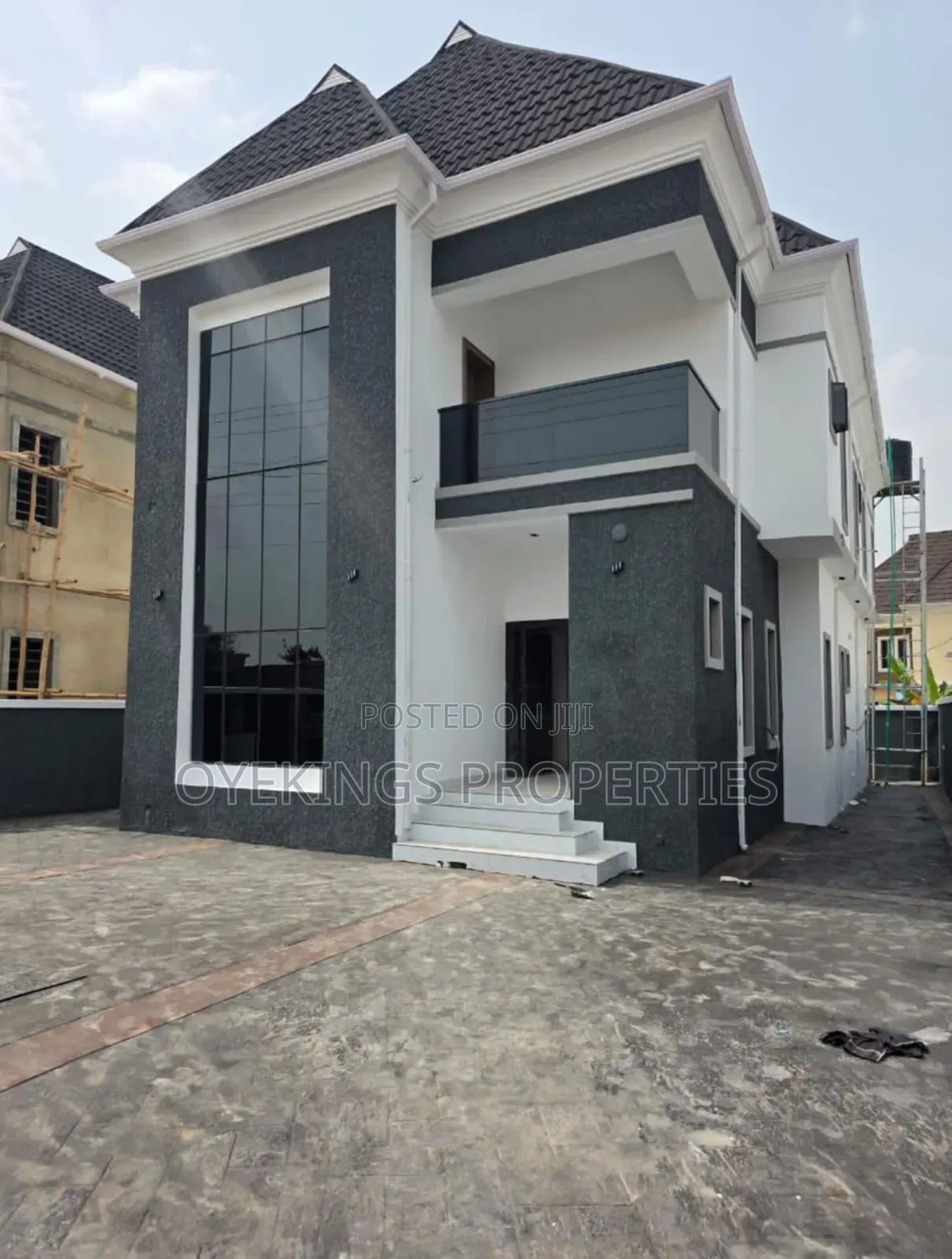 4bdrm Duplex in Carlton Gate Estate, Akobo for sale in Akobo