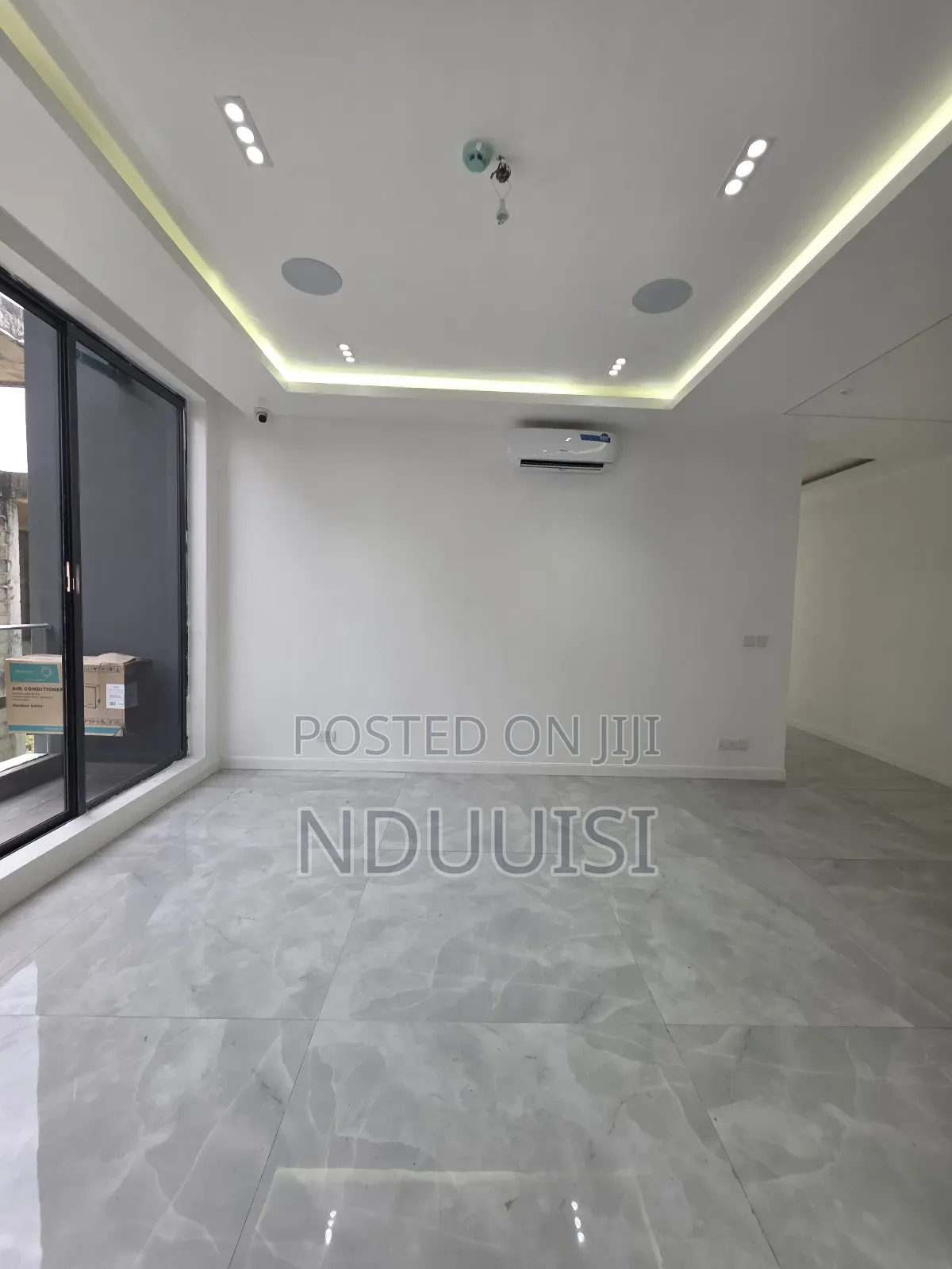 5bdrm Duplex in Cowrie Creek Estate, Lekki Phase 1 for sale in Lekki Phase 1