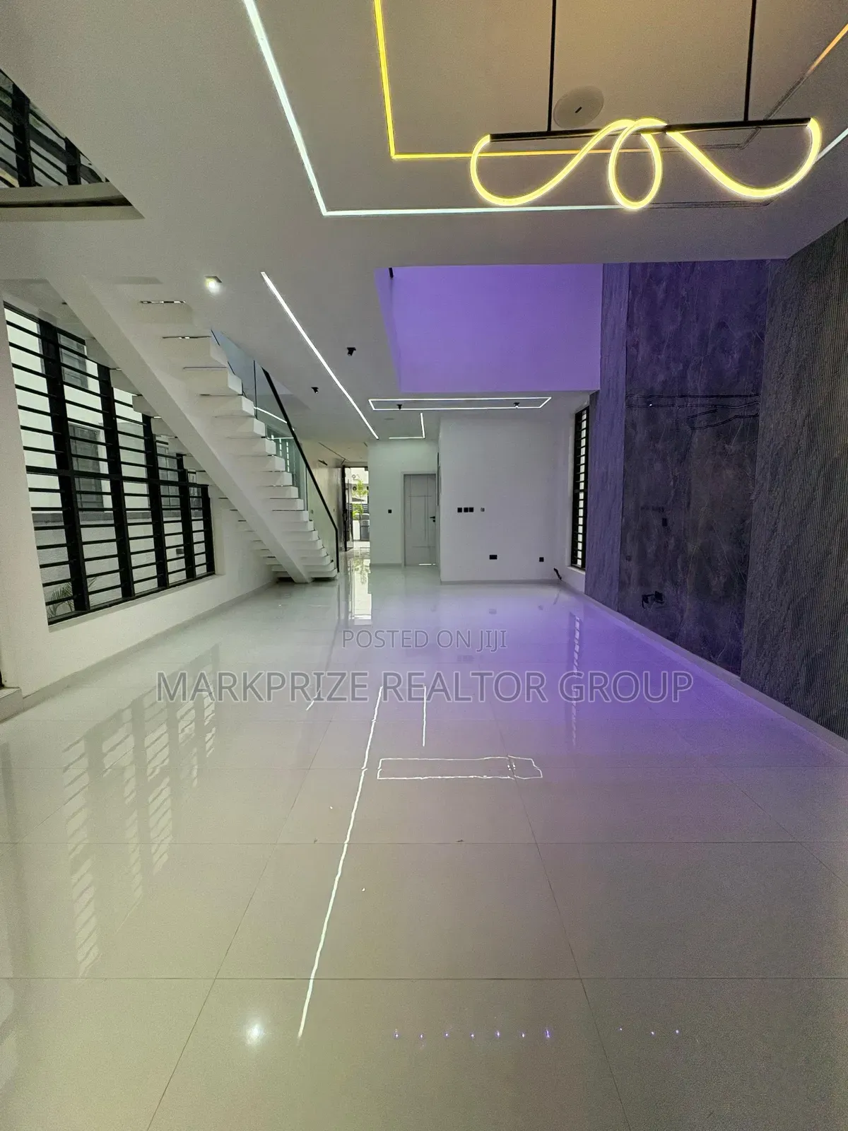 5bdrm Duplex in Orchid Lekki Lagos for sale in Lekki
