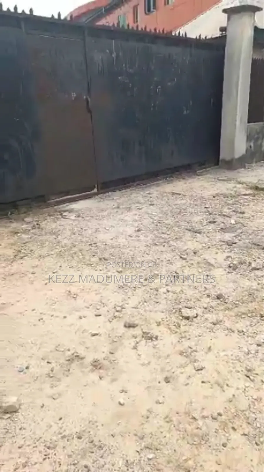 For Sale : 3 1⁄2 Plots on the Major Dr Peter Odili Rd, Ph in Trans Amadi