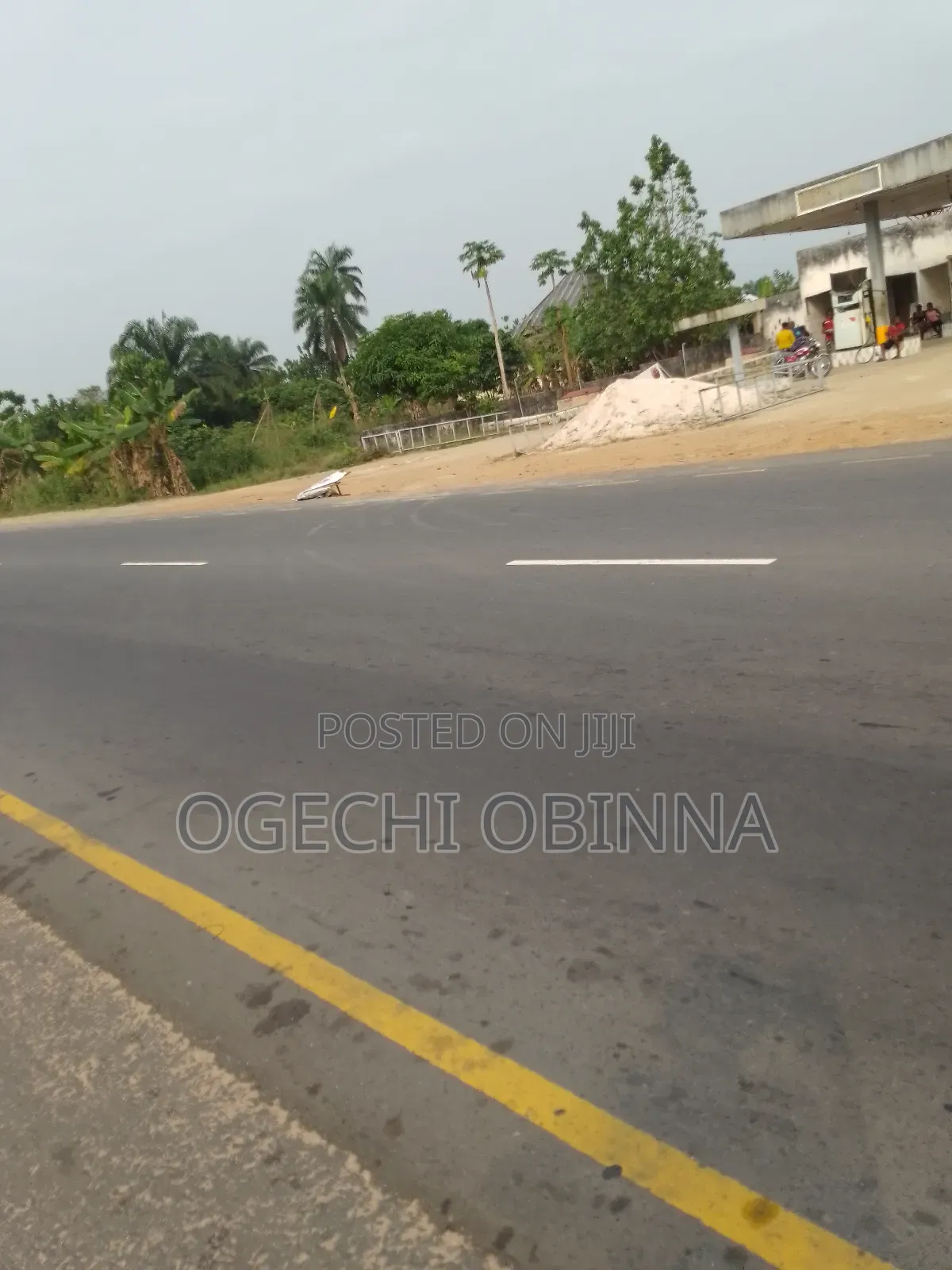 Distress 5 Plots of Land on the Major Tarred Road for Sale in Port-Harcourt