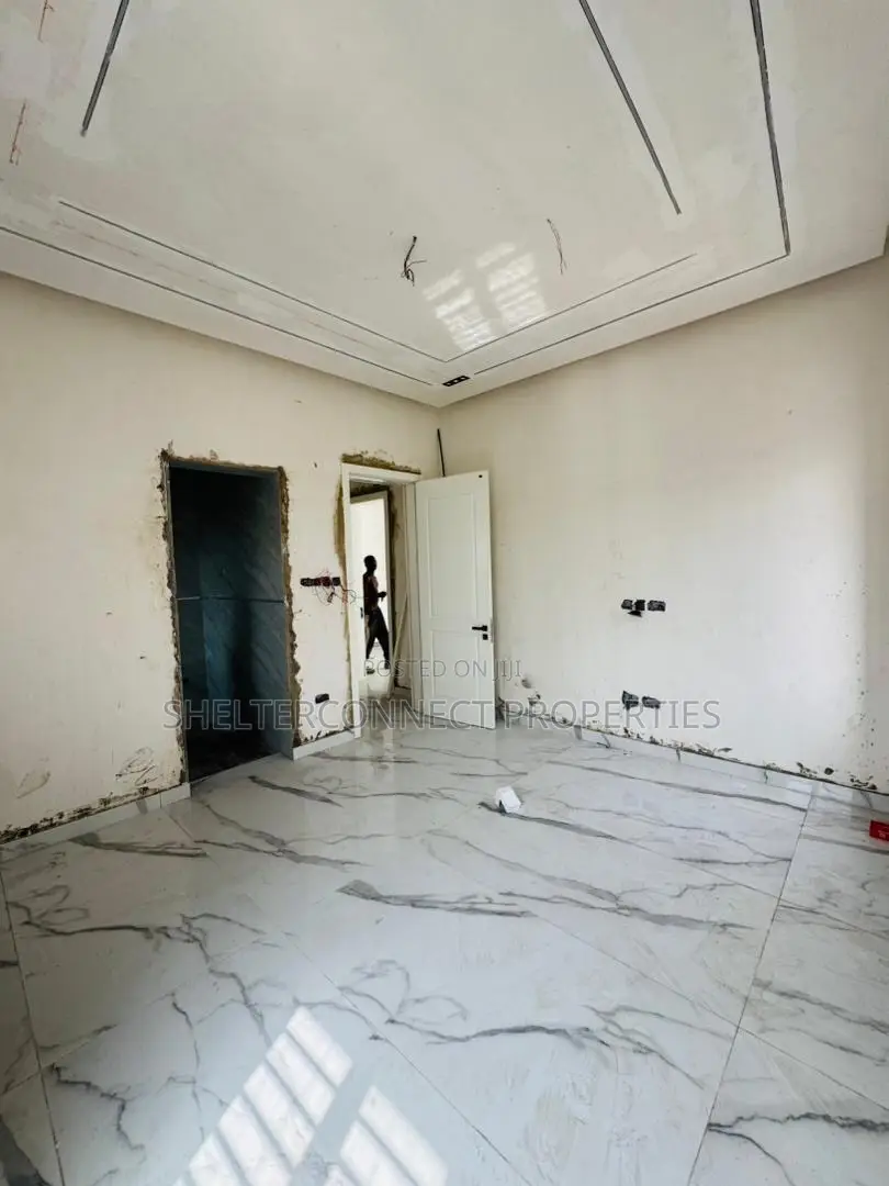 4bdrm Duplex in Opebi for sale in Opebi