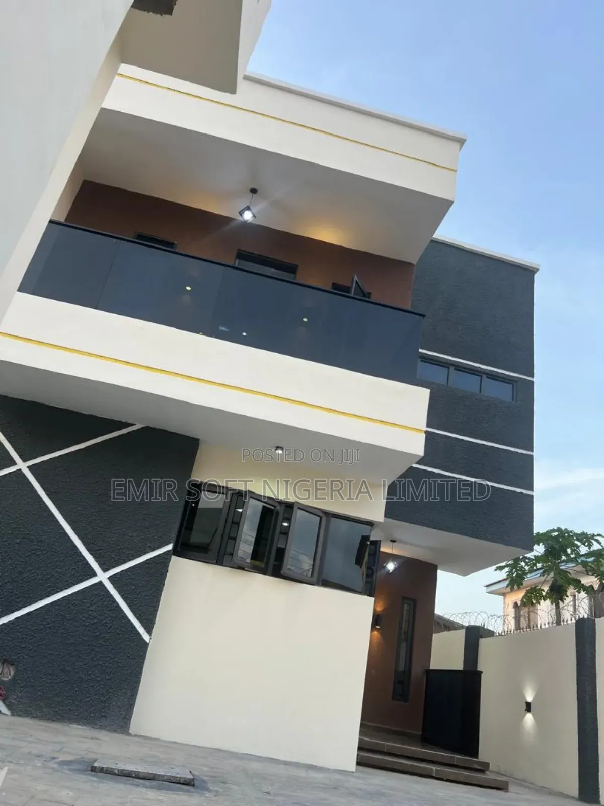 4bdrm Duplex in Bodija for sale in Bodija