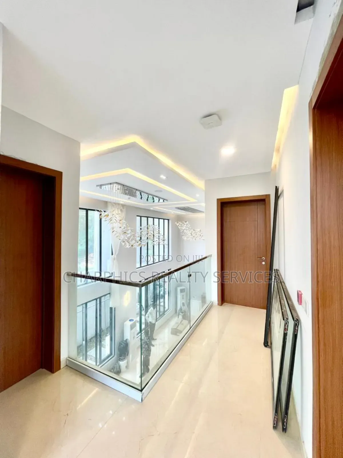 5bdrm Duplex in Banana Island for sale in Banana Island
