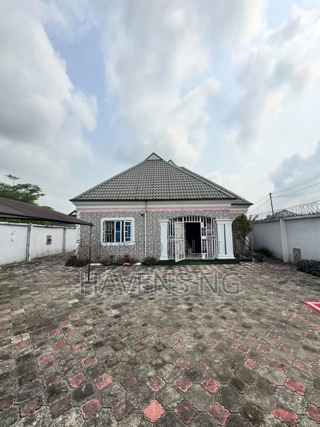 3bdrm Bungalow in Rumuekini for sale in Rumuekini