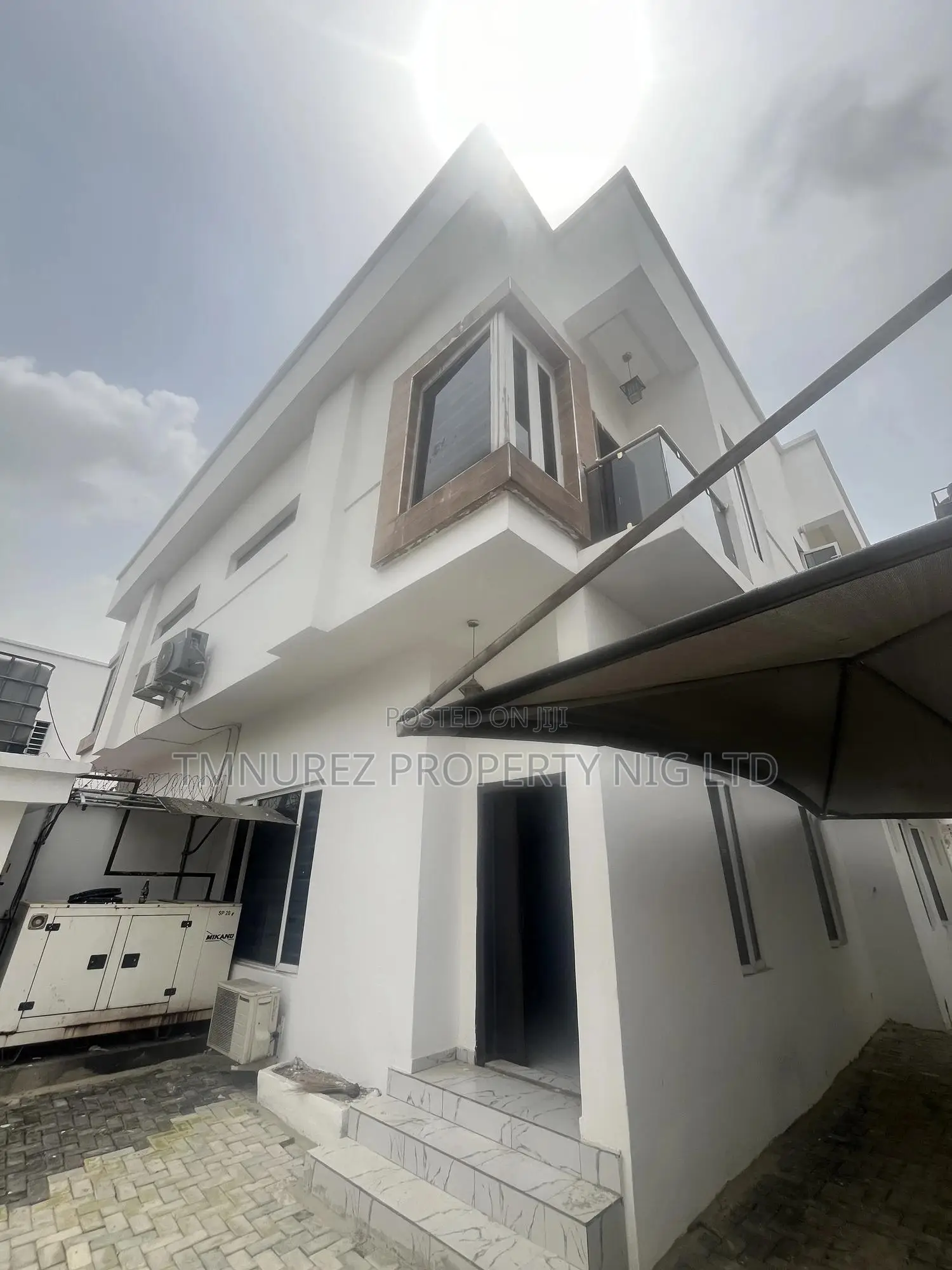 5bdrm Duplex in Osapa, Lekki for rent in Lekki