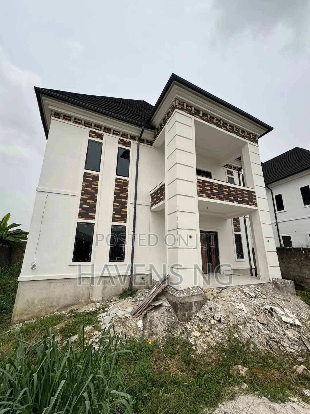 4bdrm Duplex in Ikwerre for sale in Ikwerre