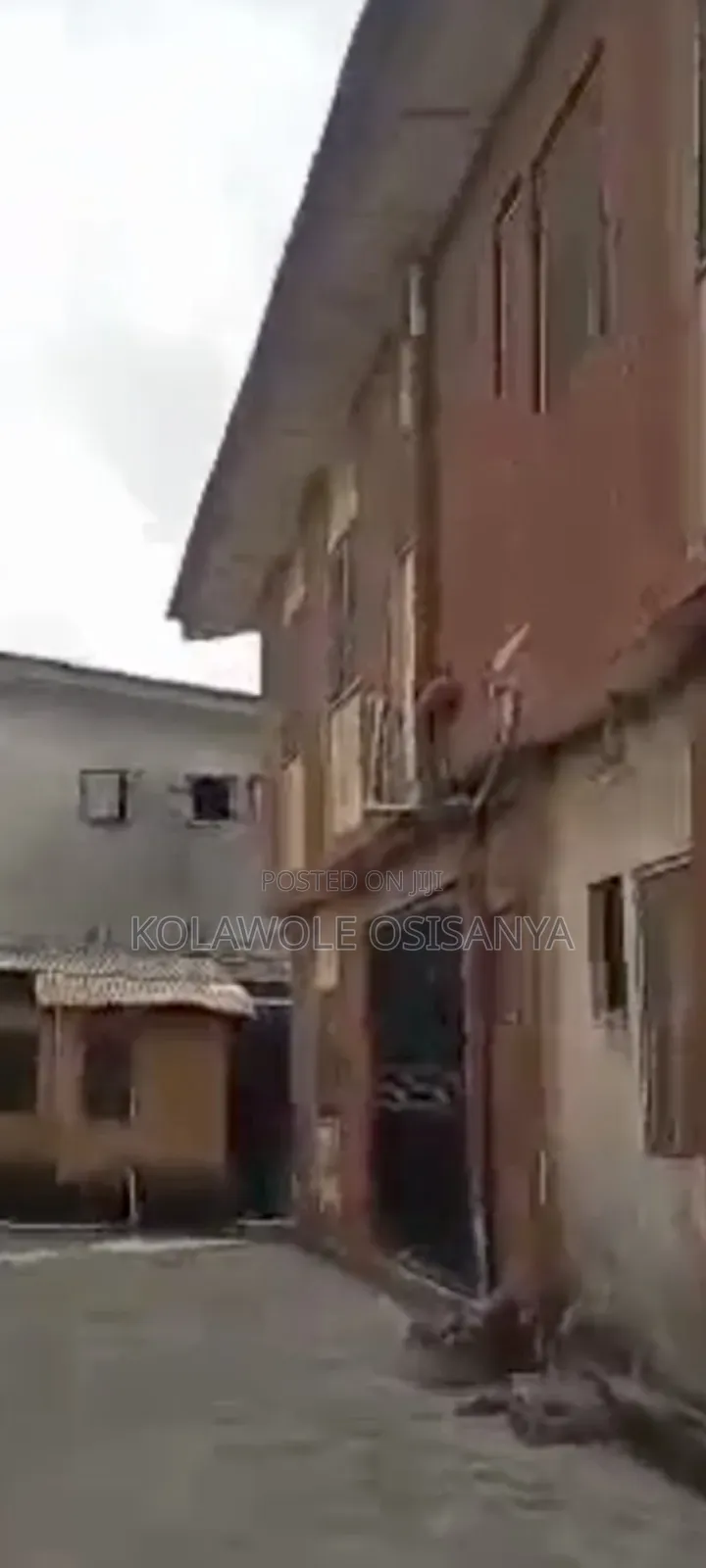 5bdrm Block of Flats in Ijegun for sale in Ijegun