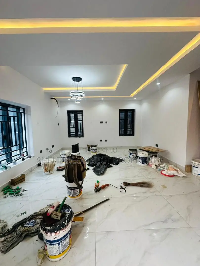 4bdrm Duplex in Gbagada for sale in Gbagada