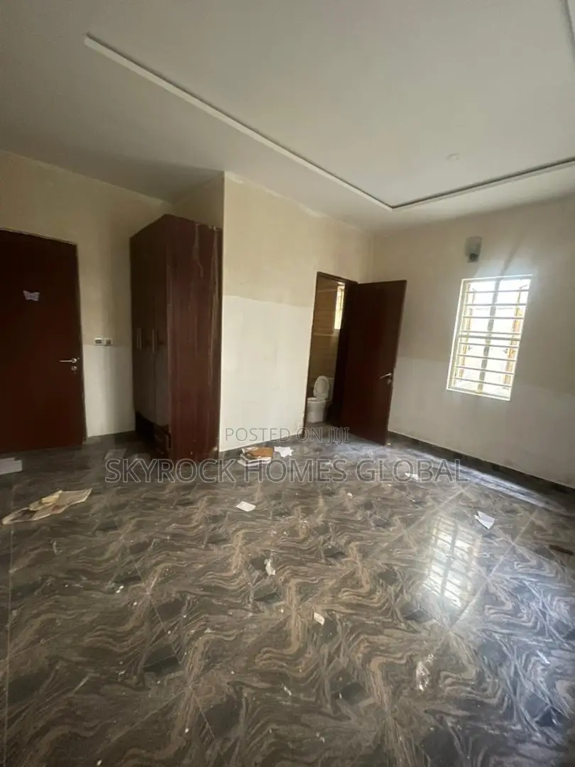 2bdrm Apartment in Chevron for rent in Chevron