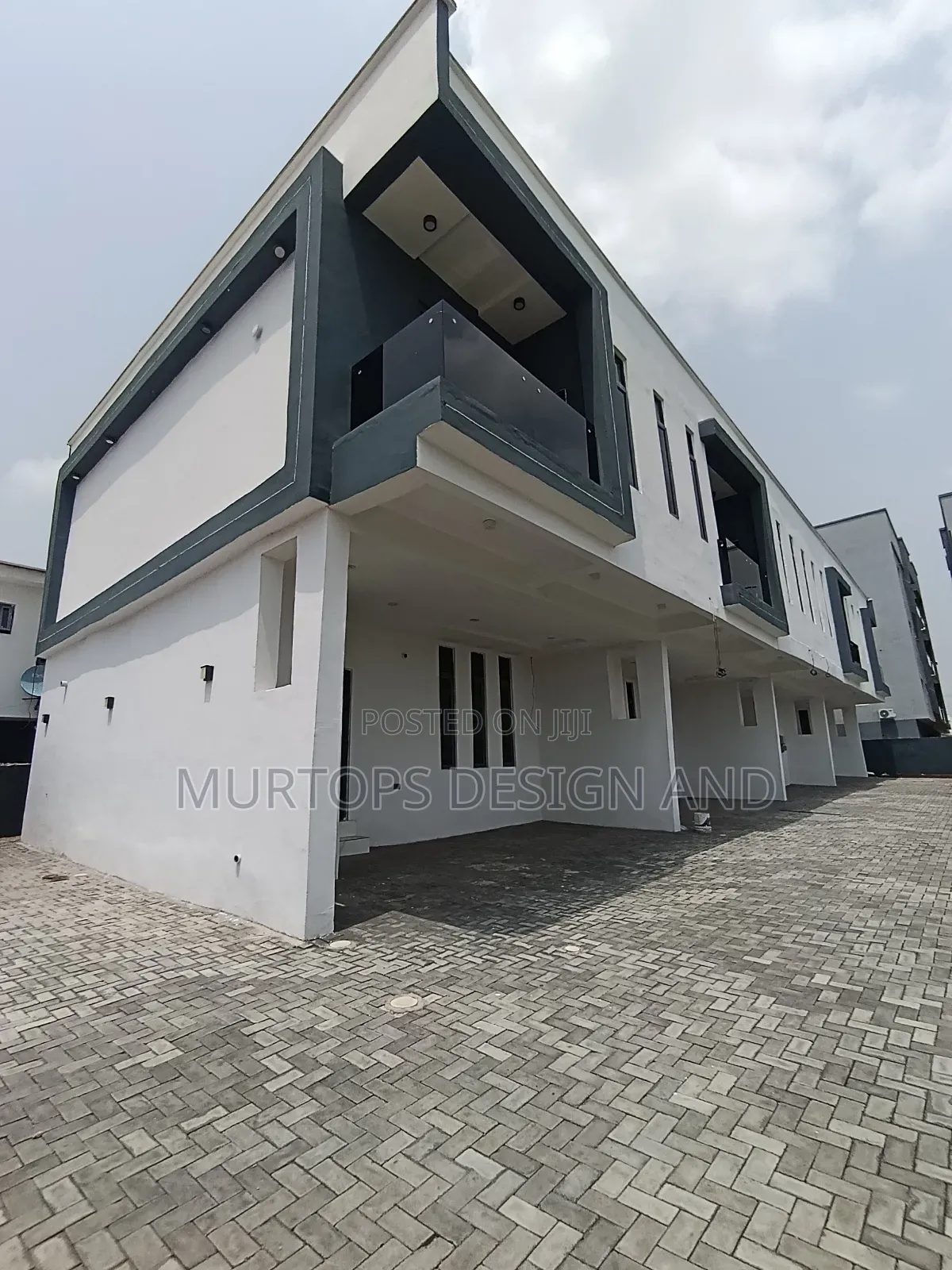 4bdrm Townhouse/Terrace in Lekki for sale in Lekki