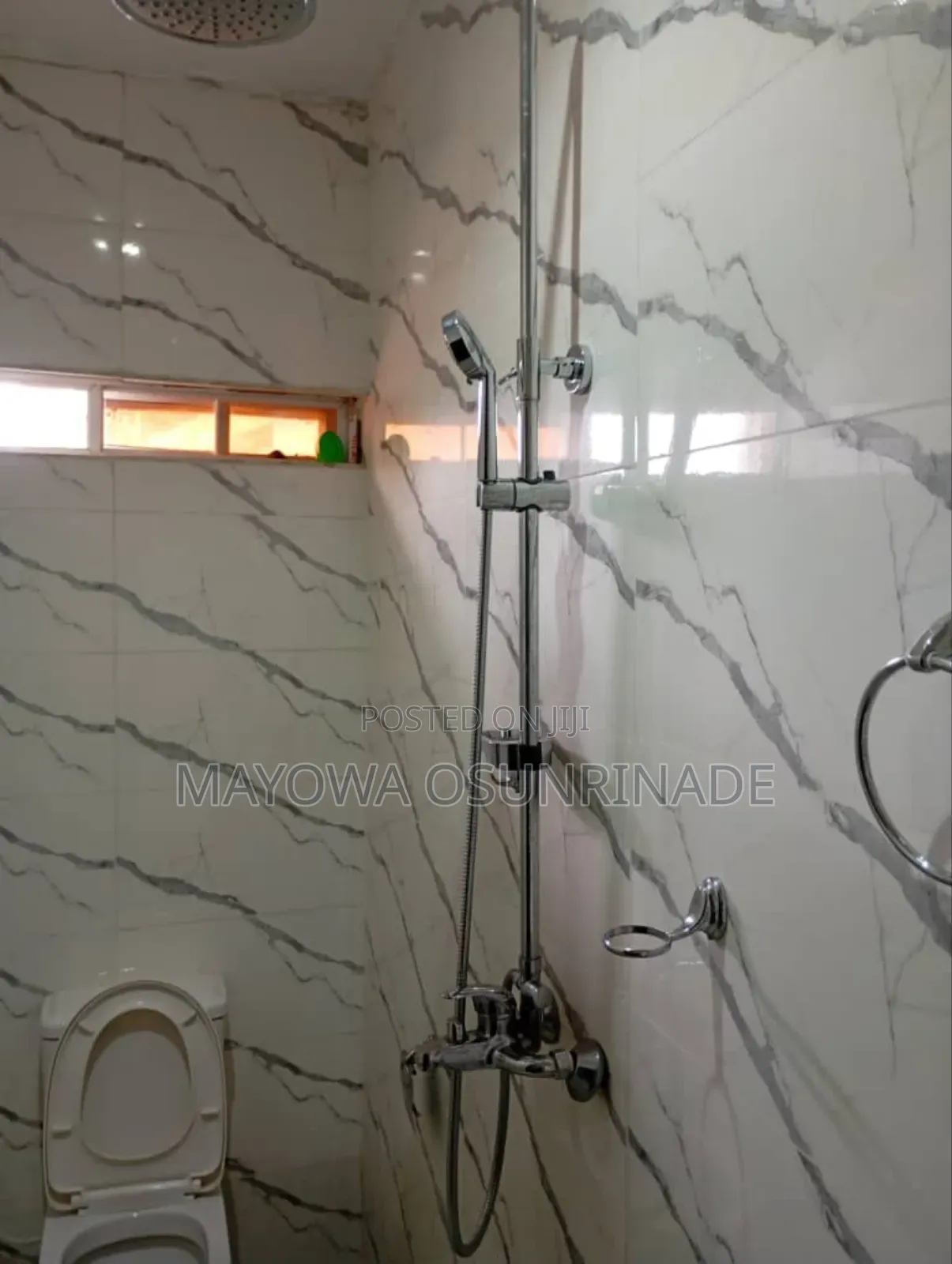 4bdrm Duplex in Ologuneru for rent in Ologuneru