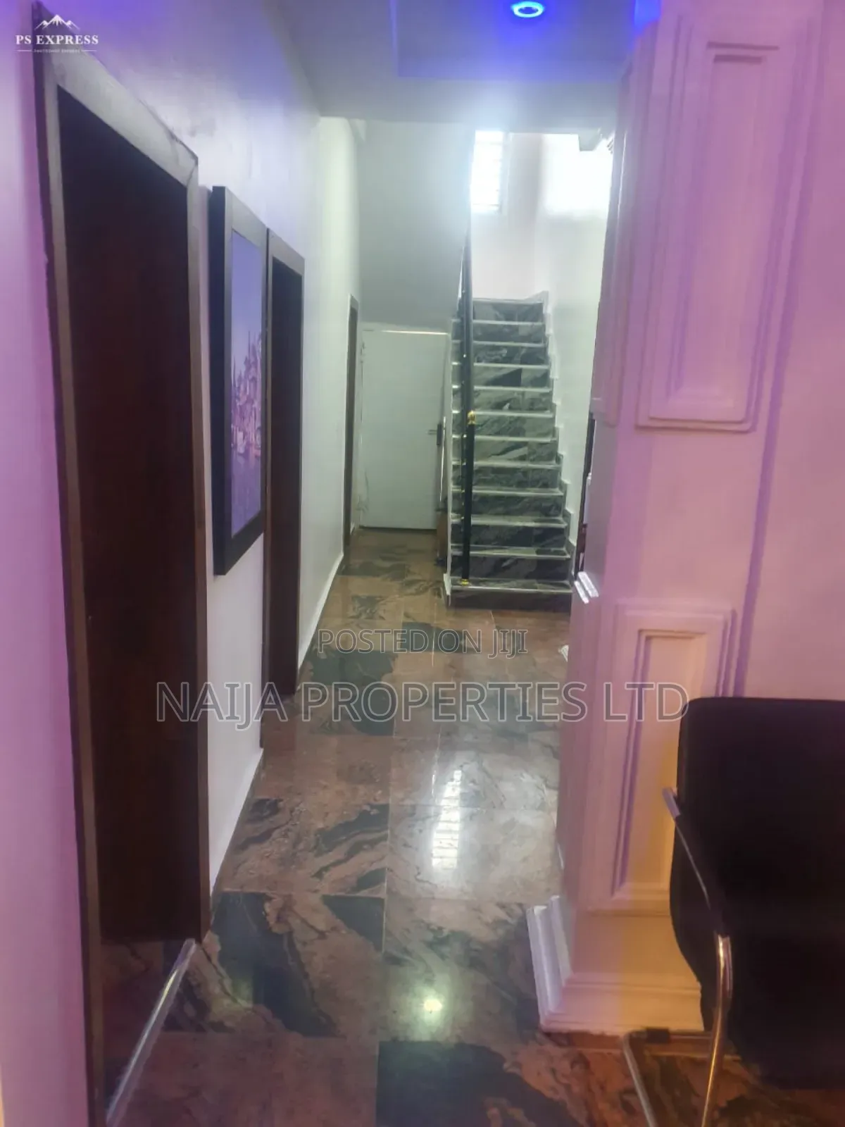11 Rooms Functioning Hotel at Idado, Lekki for Sale in Lekki