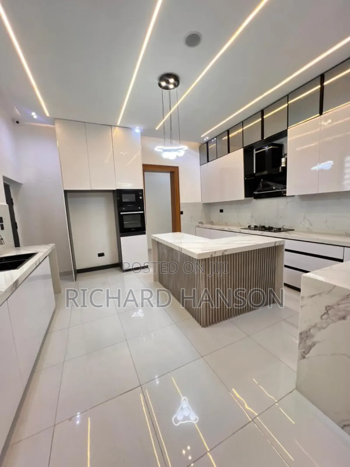 5bdrm Duplex in In Orchid, Lekki for sale in Lekki