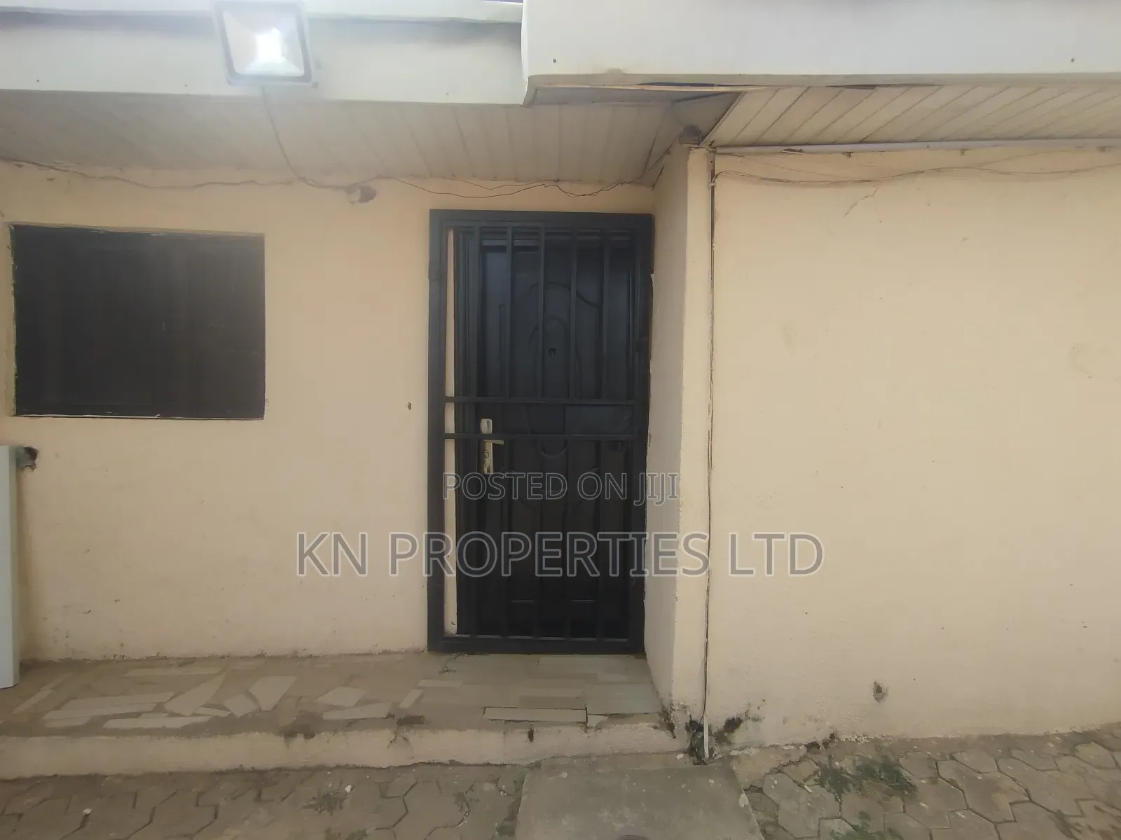 Studio Apartment in Self-Contained, Durumi for rent in Durumi