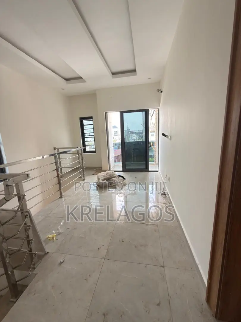 3bdrm Townhouse/Terrace in Chevron for sale in Chevron