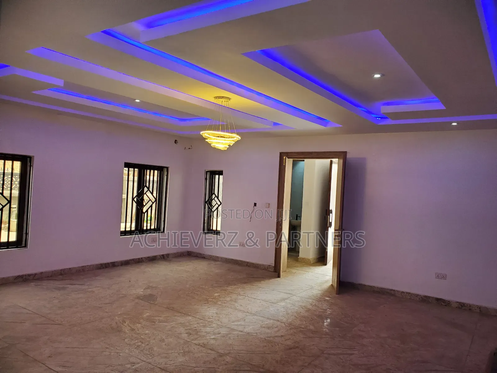 5bdrm Duplex in Wuye for sale in Wuye