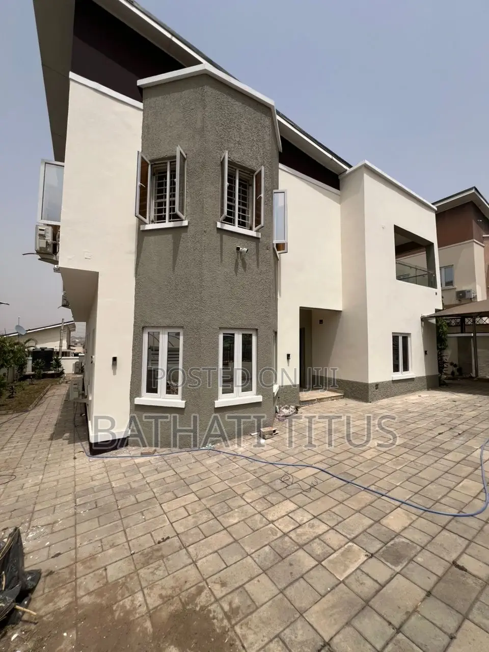 4bdrm Duplex in Life Camp for rent in Life Camp