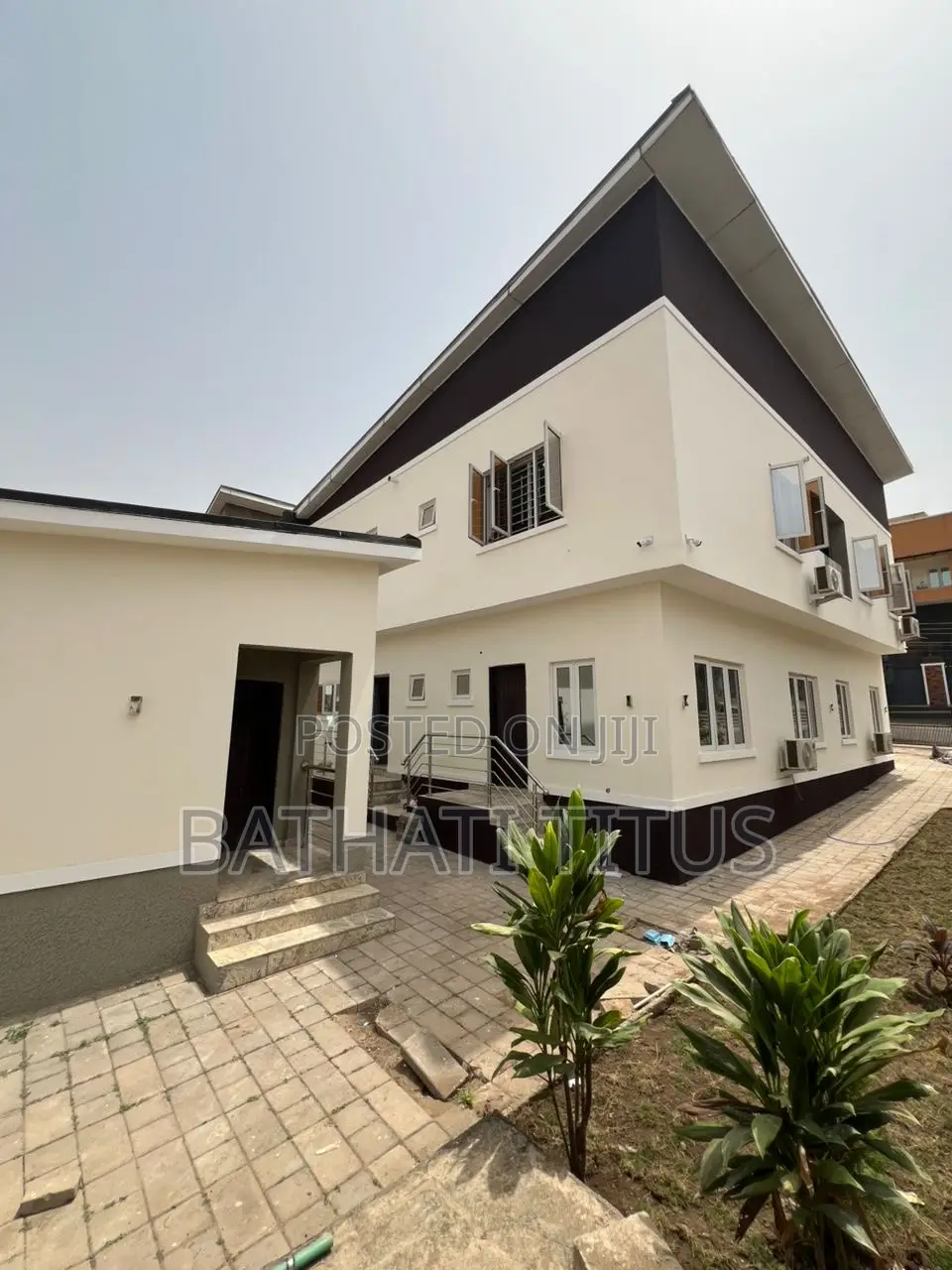 4bdrm Duplex in Life Camp for rent in Life Camp