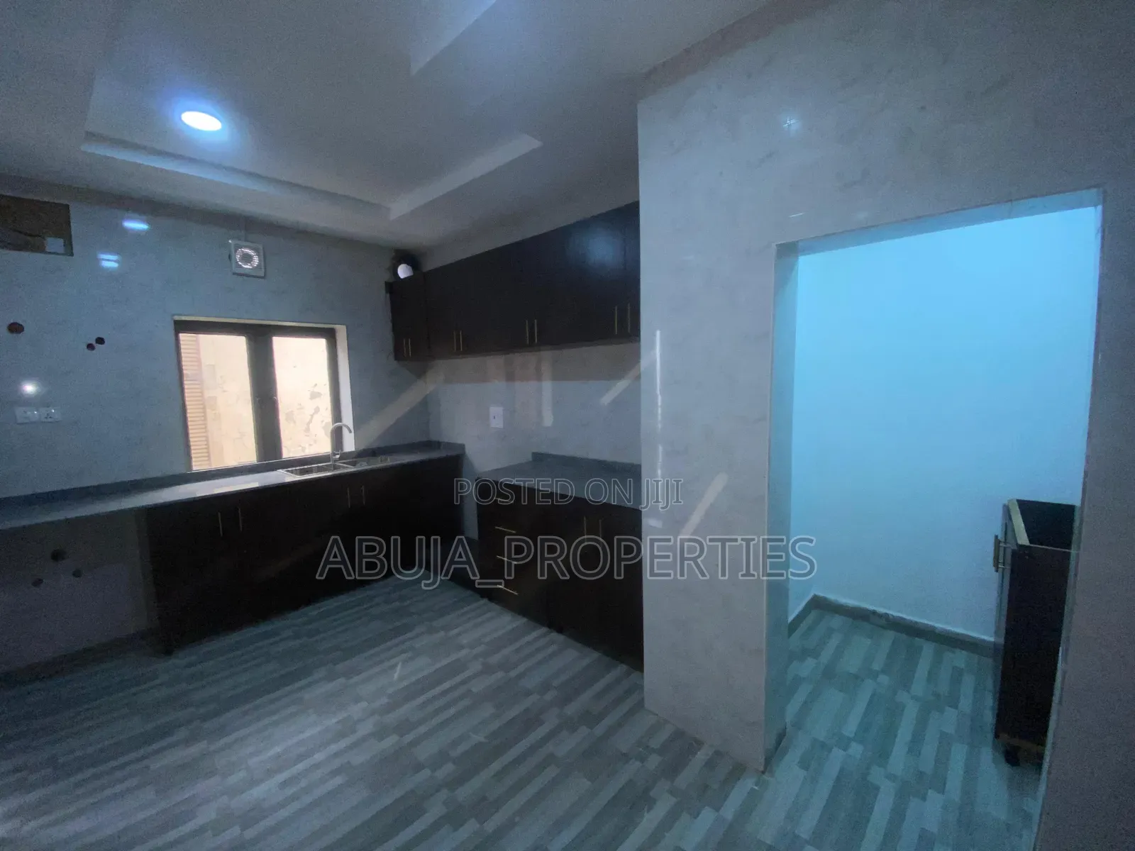 Furnished 3bdrm Apartment in Wuye for sale in Wuye