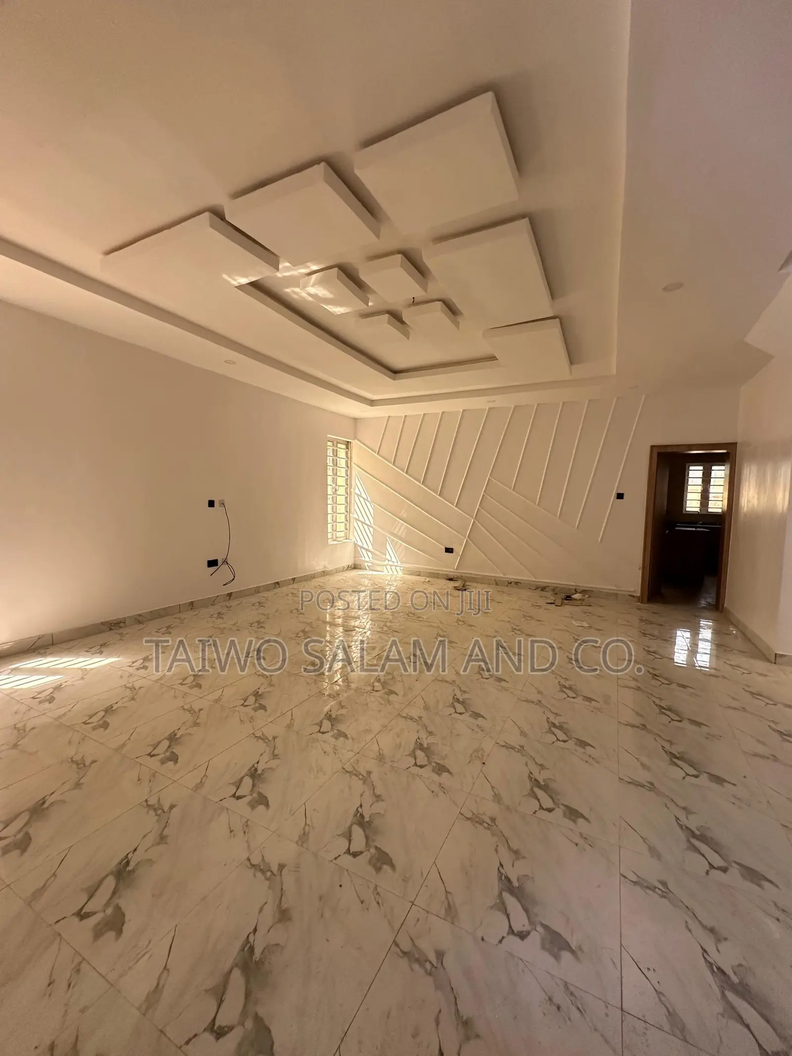 Furnished 5bdrm Duplex in Akala, Akobo for sale in Akobo