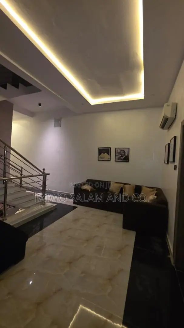 Furnished 4bdrm Duplex in Lere Adigun Gra, Akobo for sale in Akobo